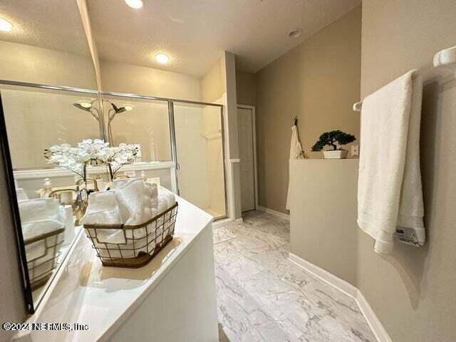 135 CALLE EL JARDIN, 104