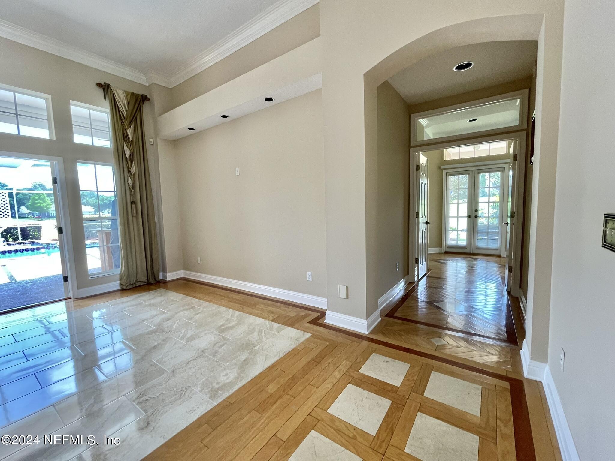 8249 WALLINGFORD HILLS Lane