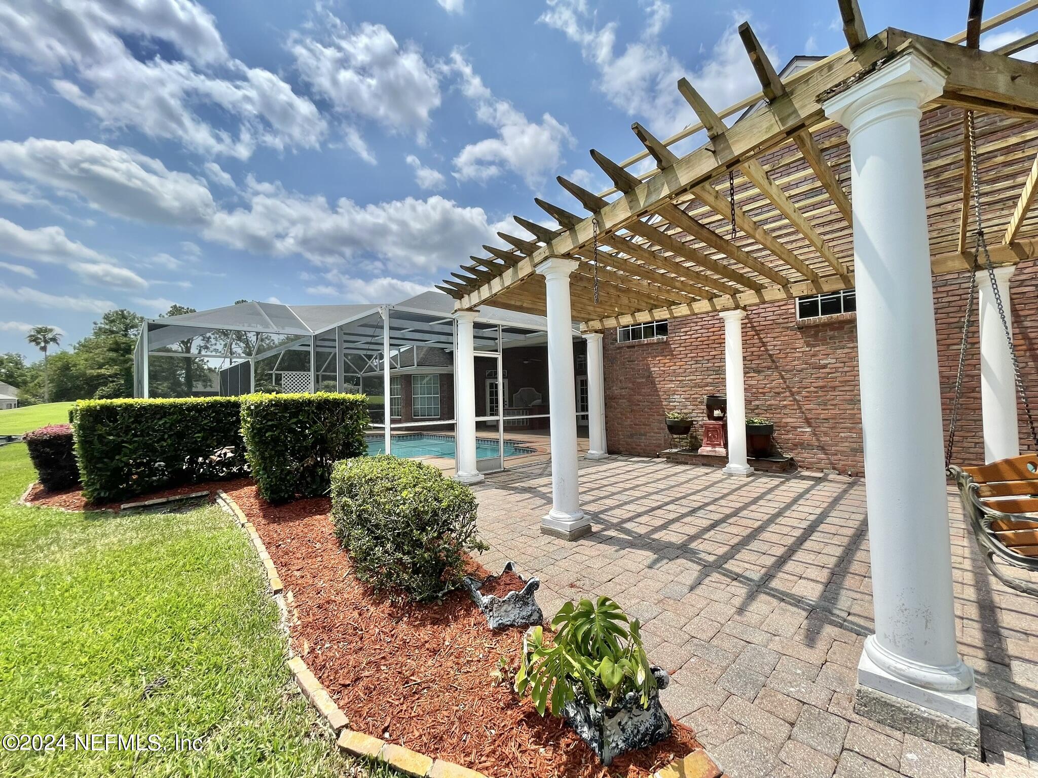 8249 WALLINGFORD HILLS Lane