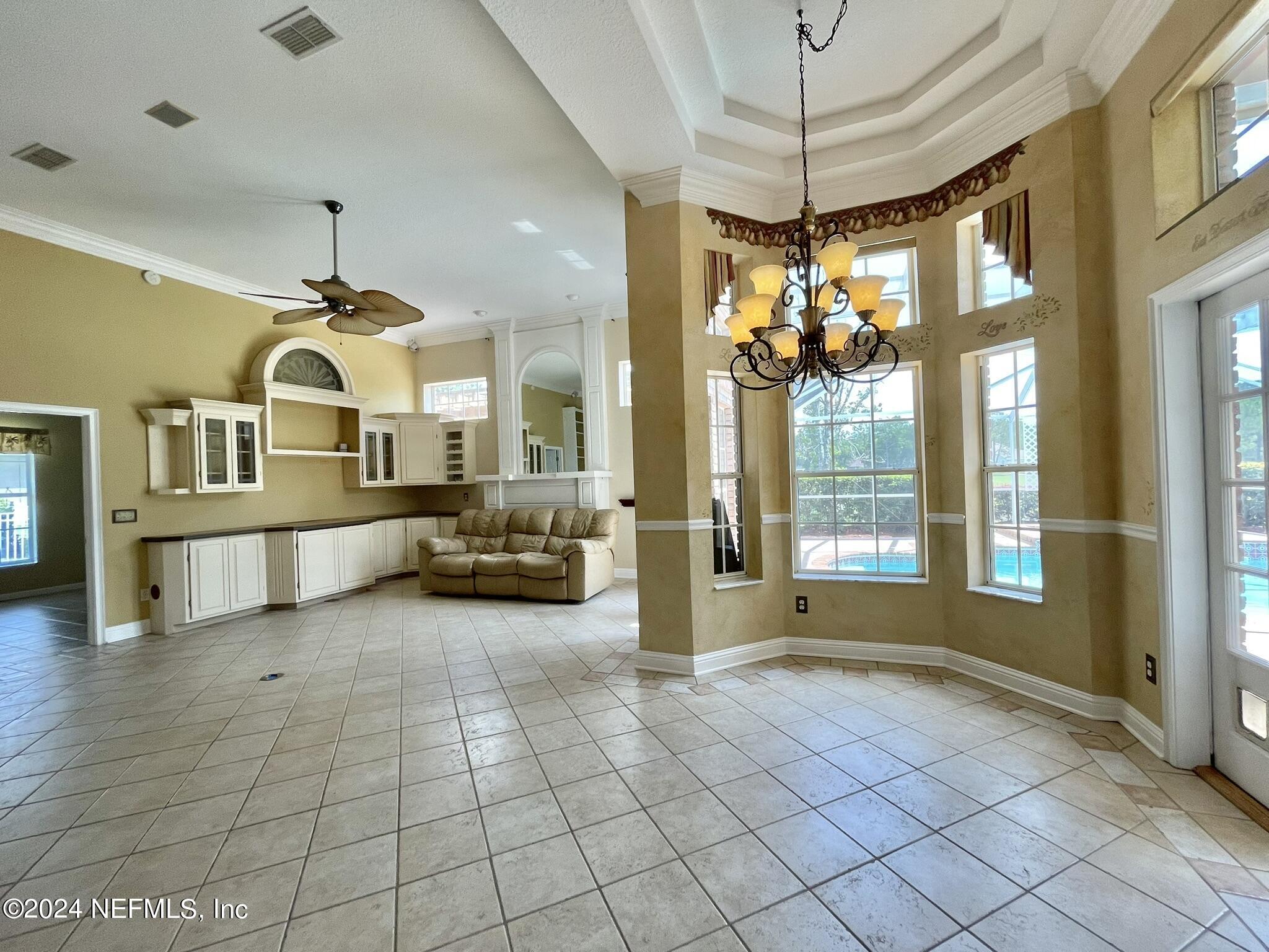 8249 WALLINGFORD HILLS Lane
