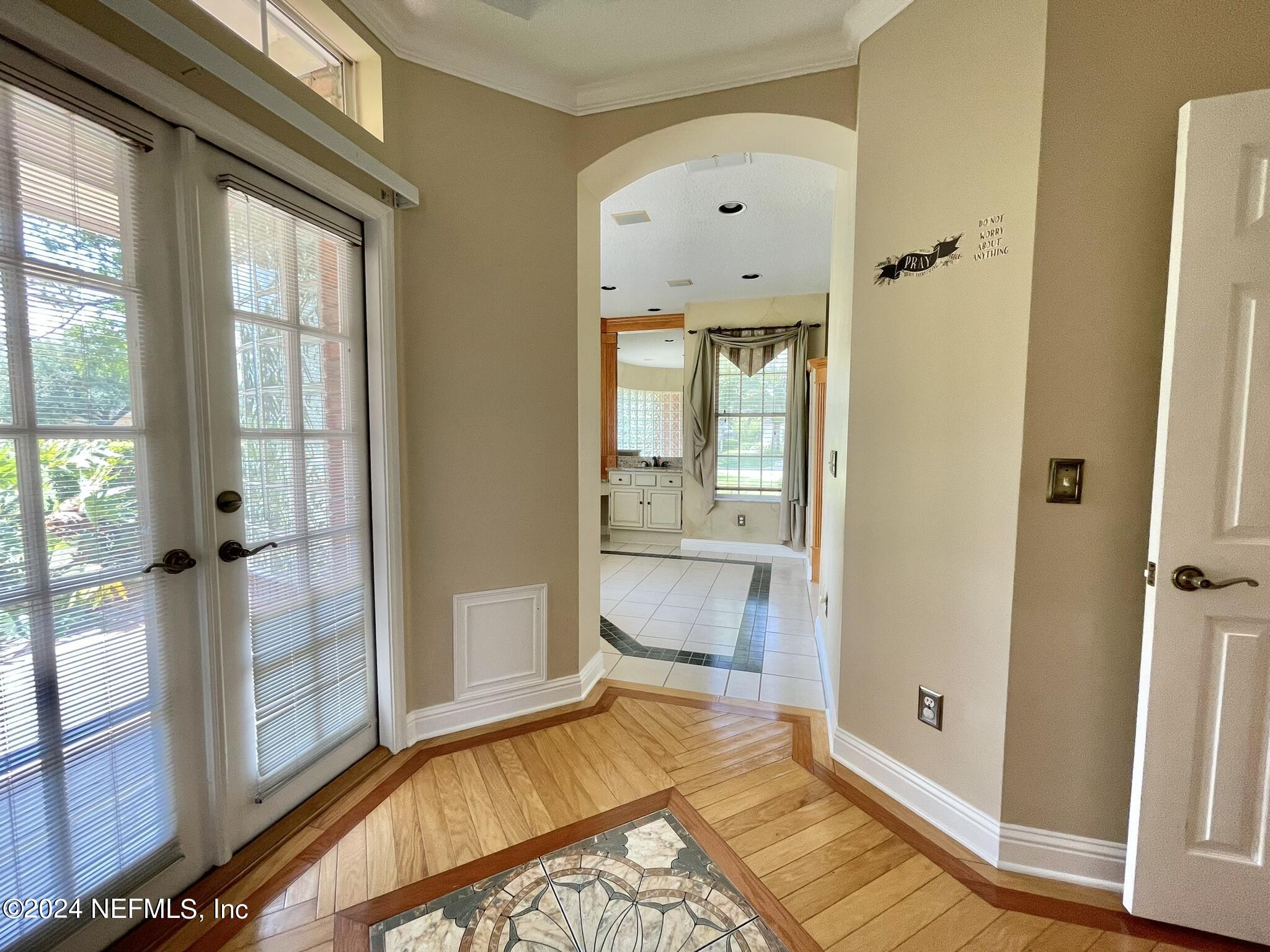 8249 WALLINGFORD HILLS Lane