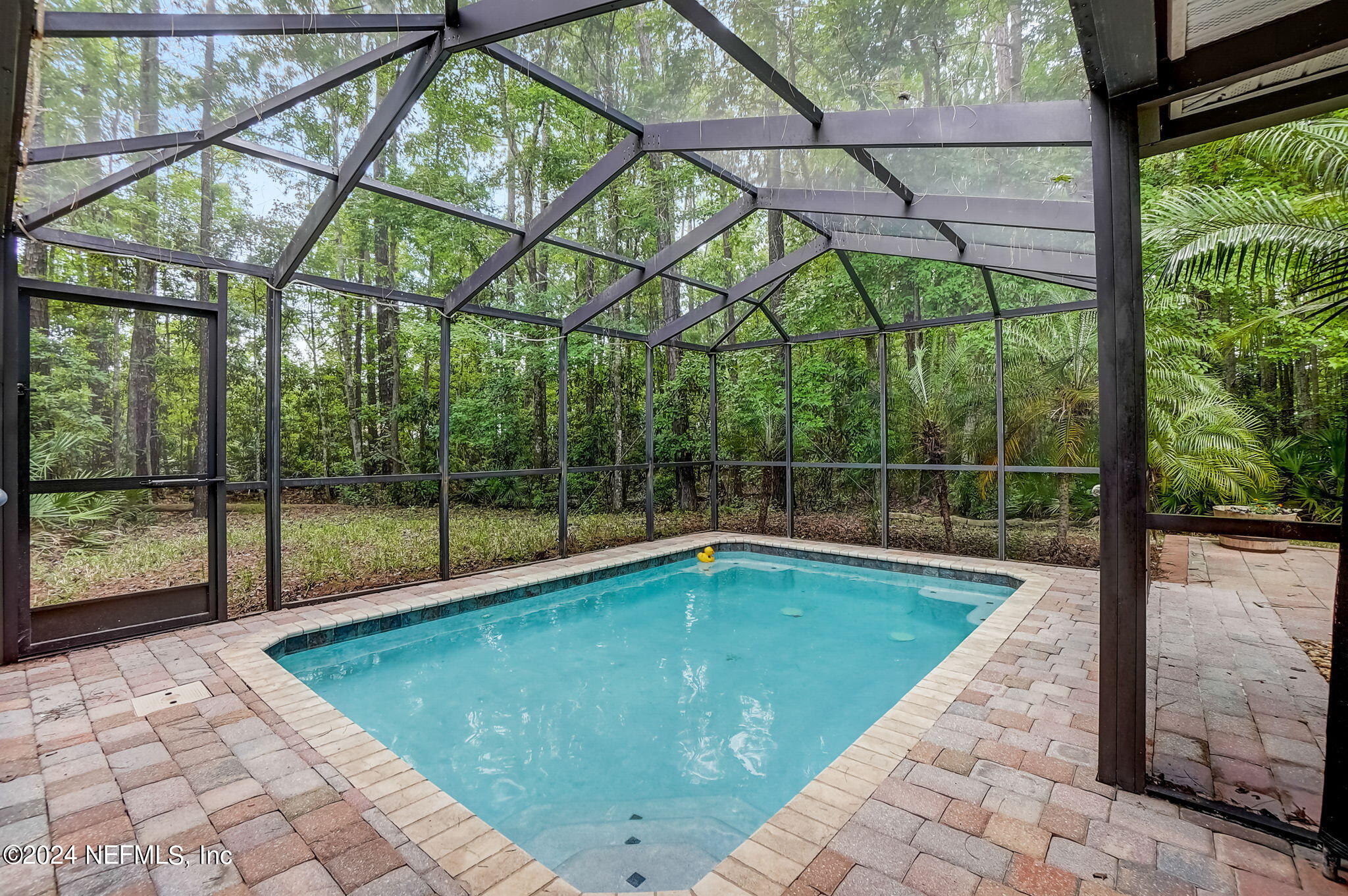 988 BUTTERCUP Drive