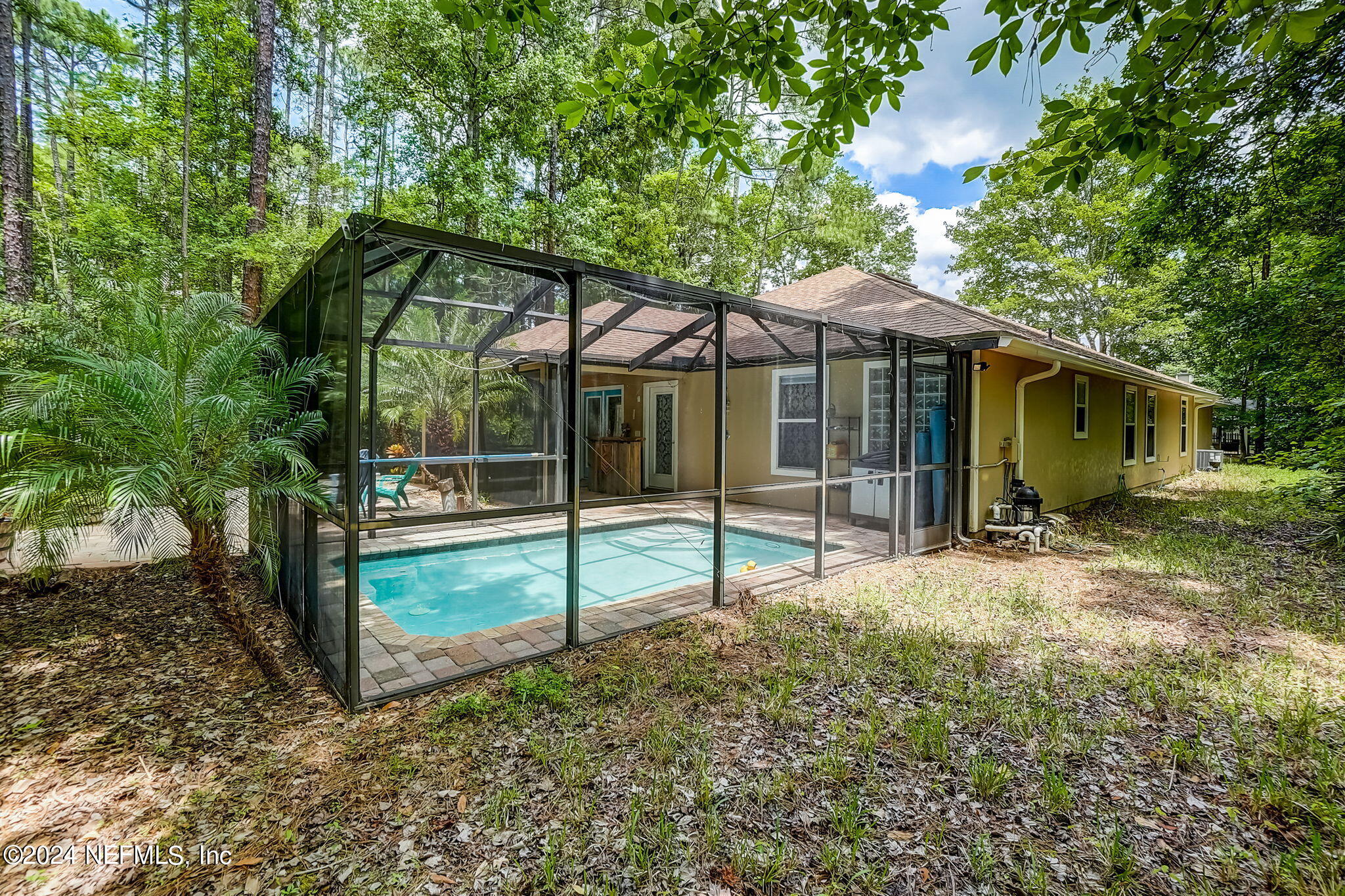 988 BUTTERCUP Drive