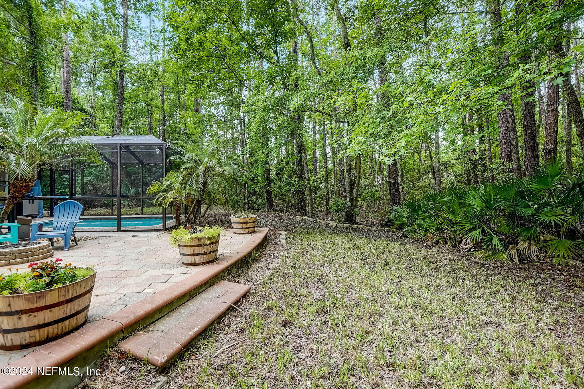 988 BUTTERCUP Drive