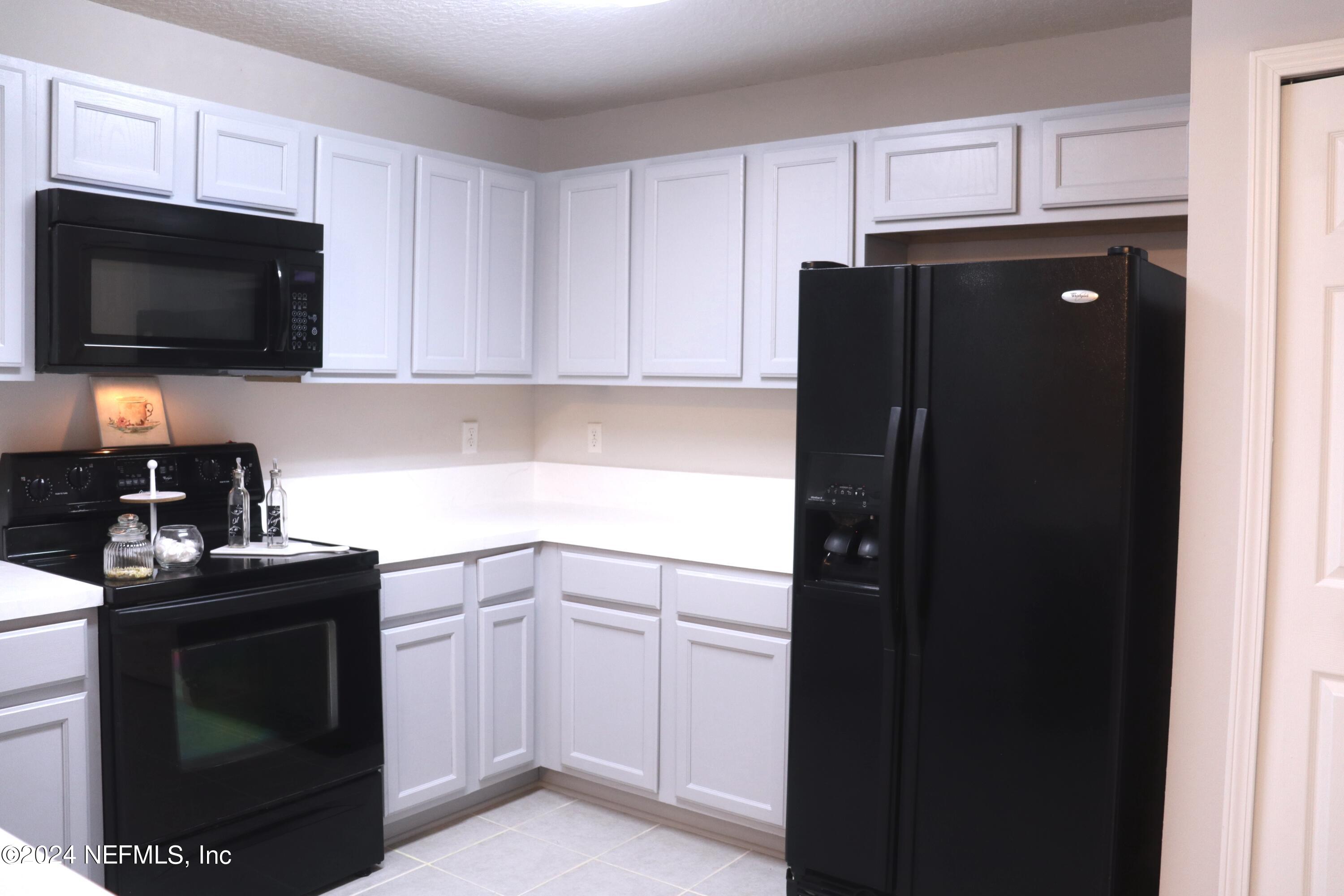 7920 MERRIL Road, UNIT 1010