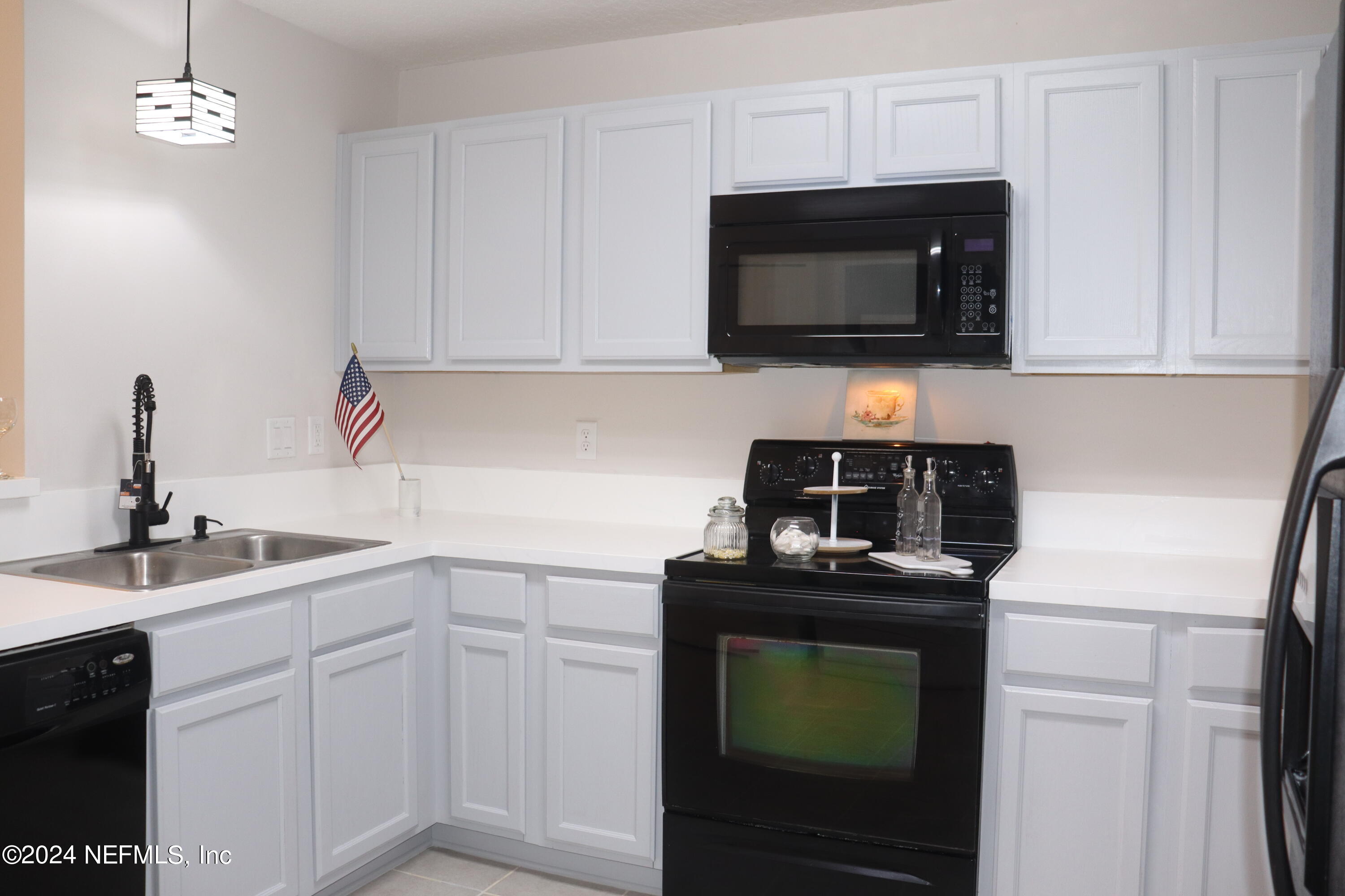 7920 MERRIL Road, UNIT 1010