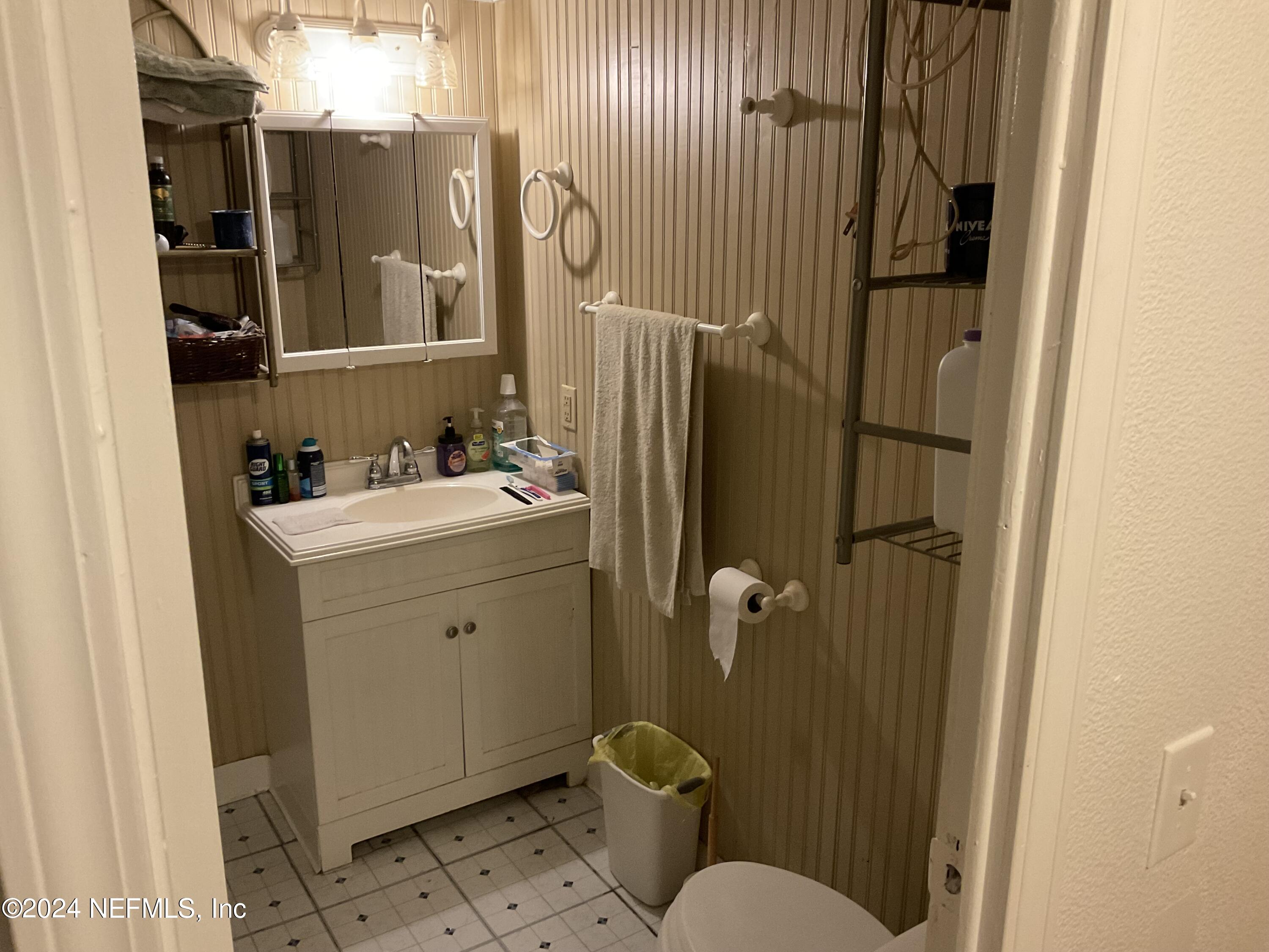 317 WHITE SANDS BEACHES Drive