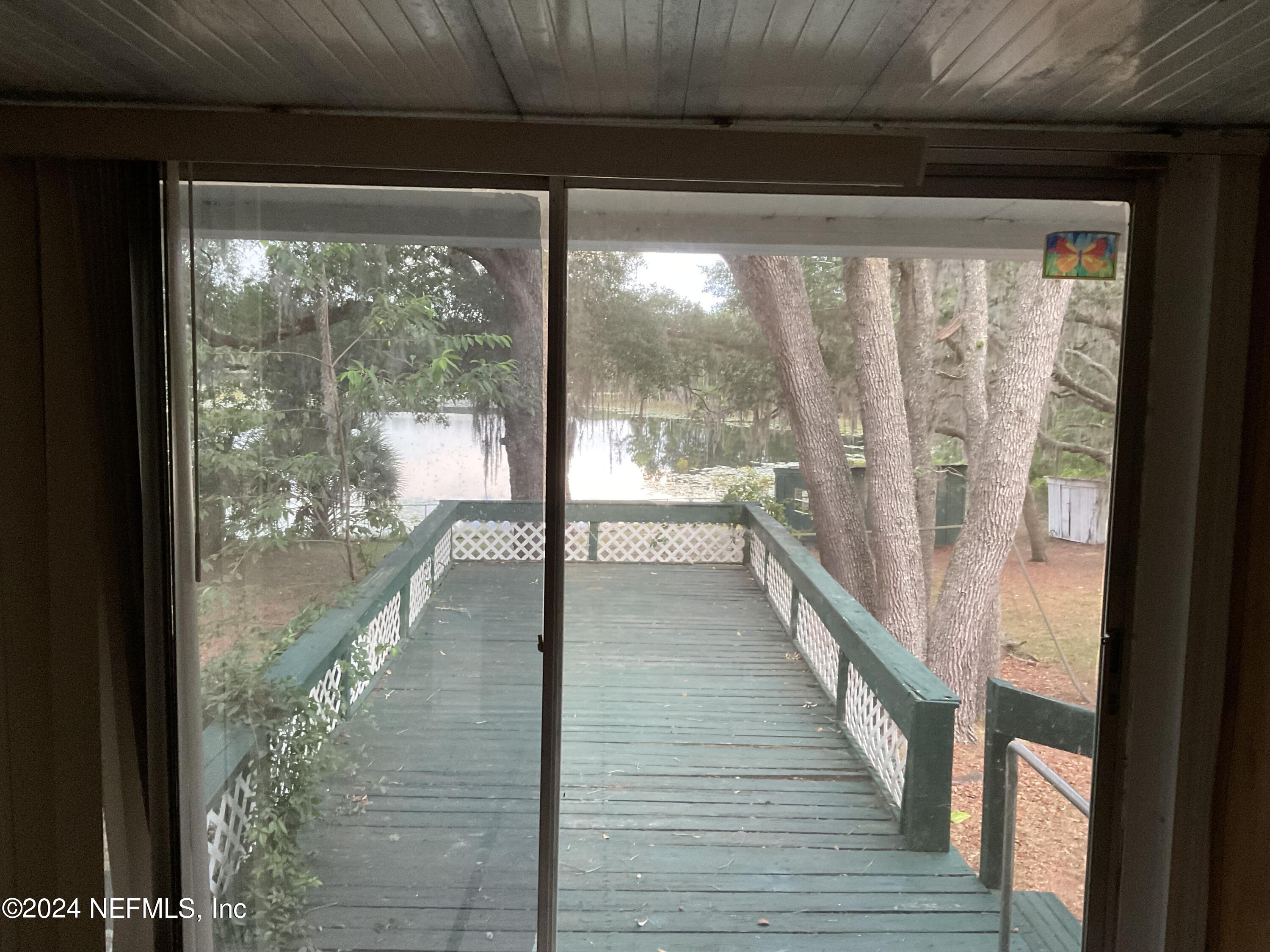 317 WHITE SANDS BEACHES Drive