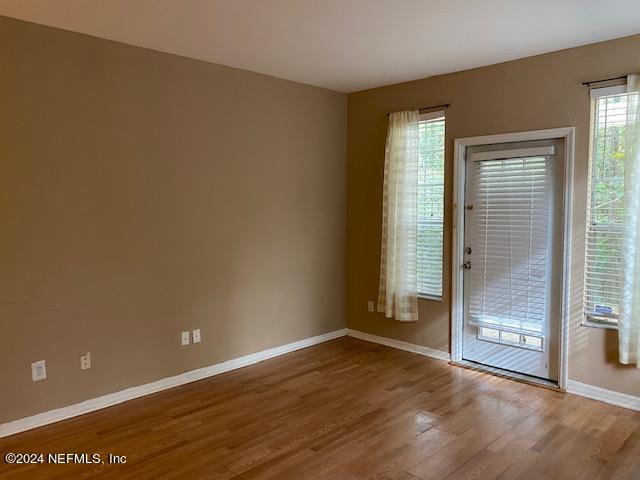 13703 RICHMOND PARK Drive N, 2304