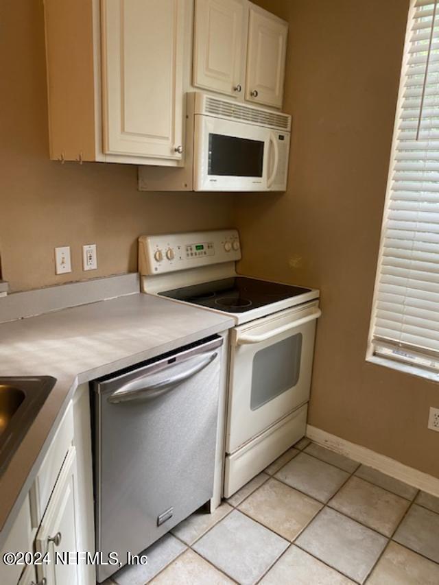 13703 RICHMOND PARK Drive N, 2304