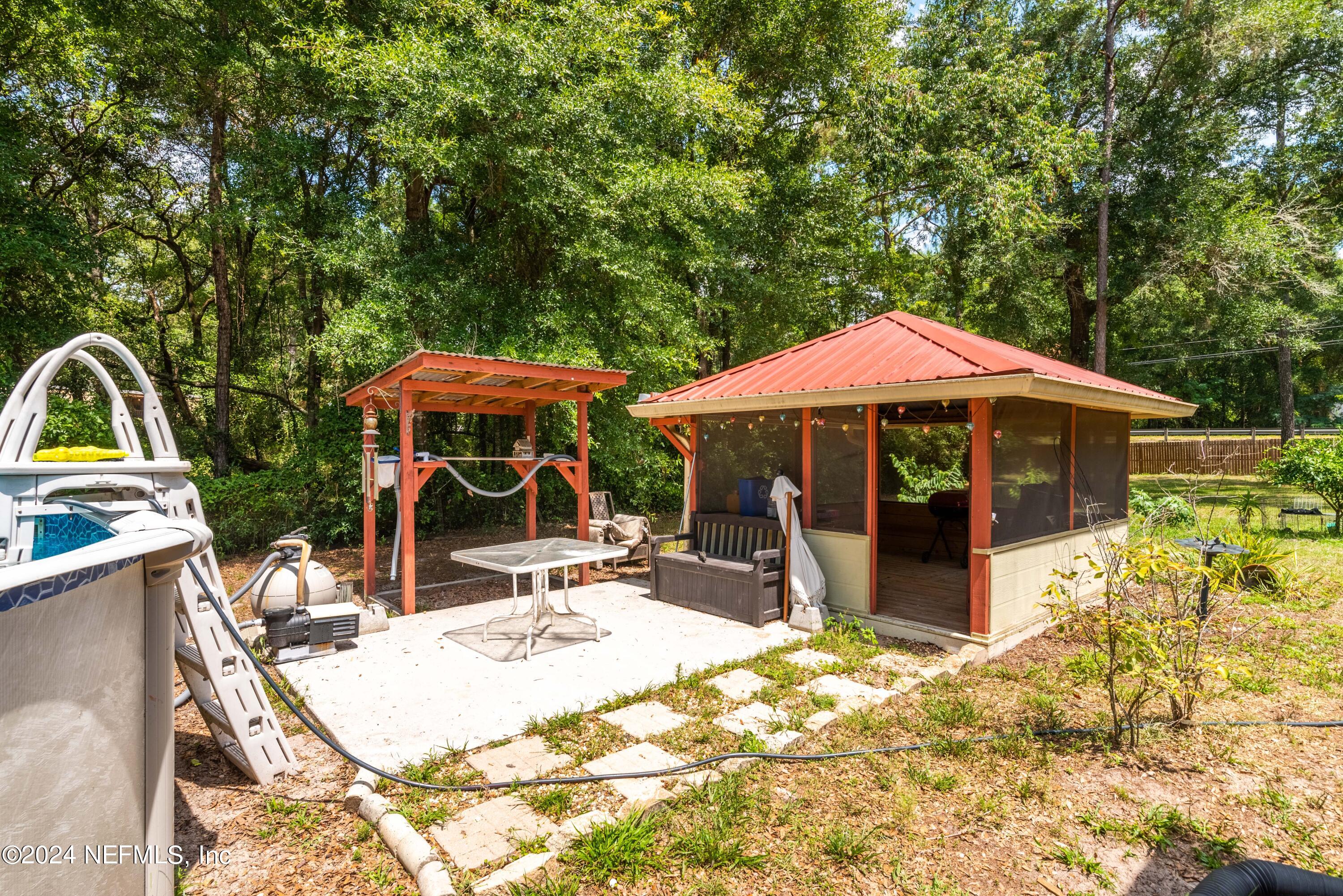 2592 MYRTLE Loop