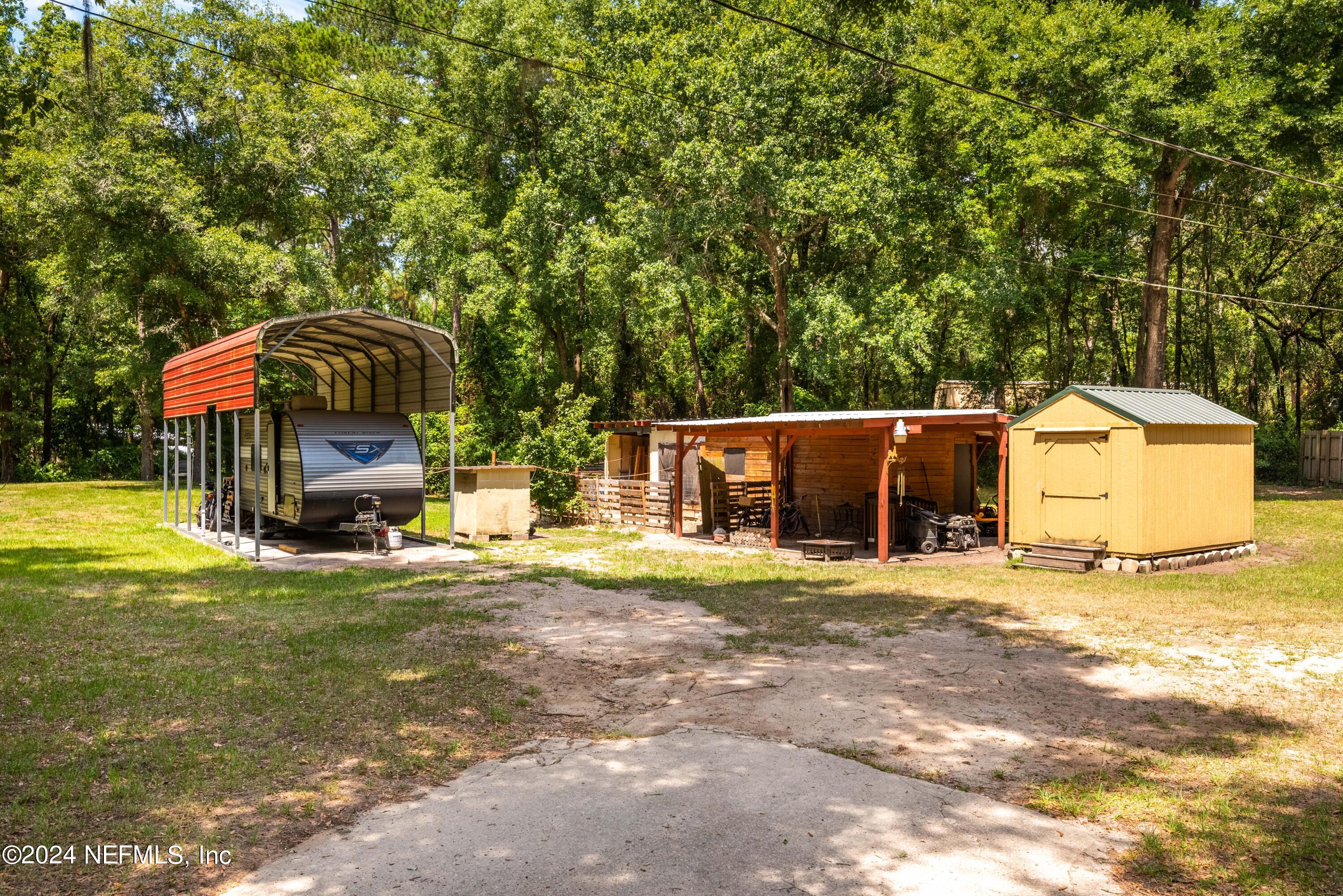 2592 MYRTLE Loop