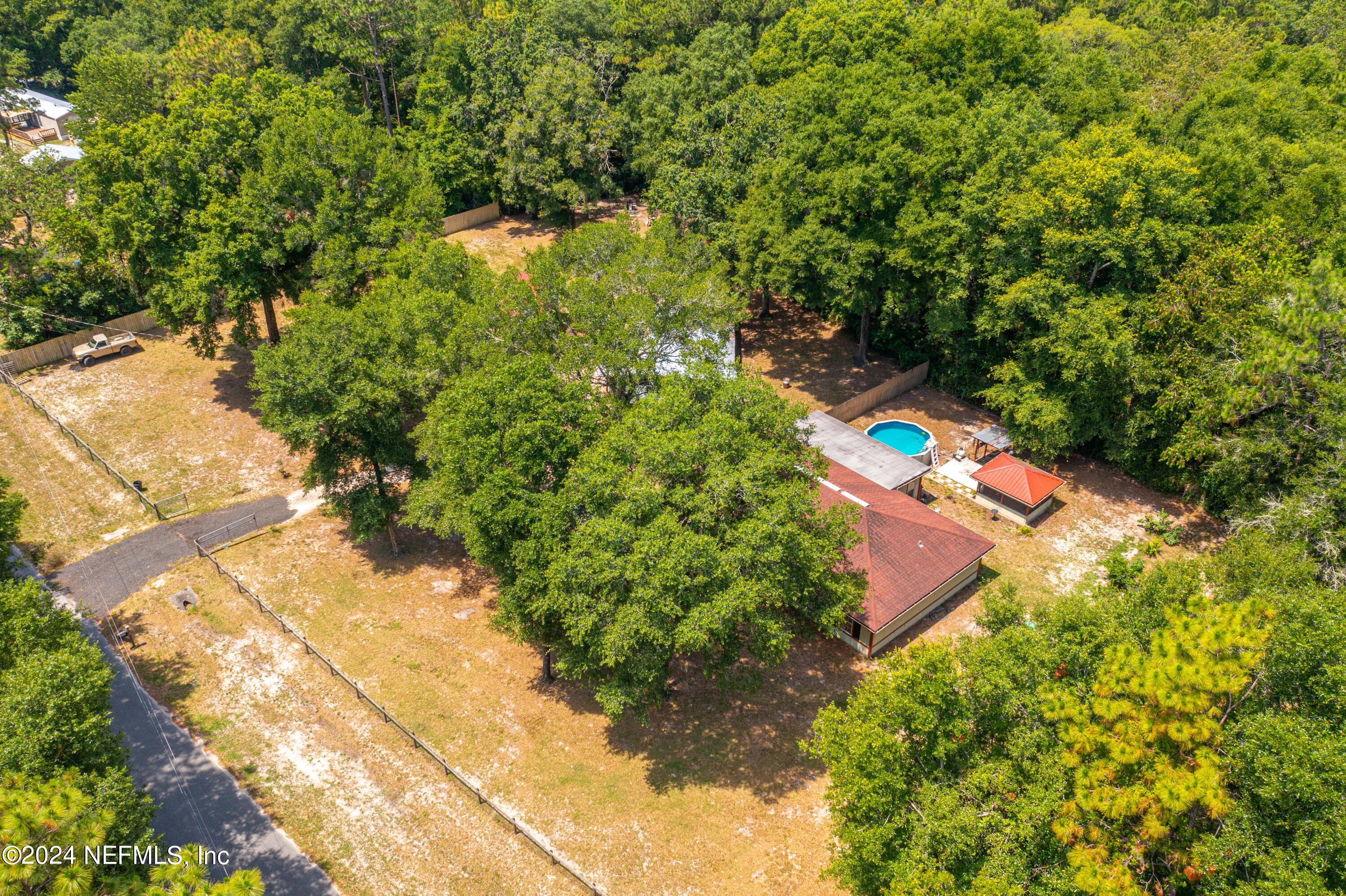 2592 MYRTLE Loop