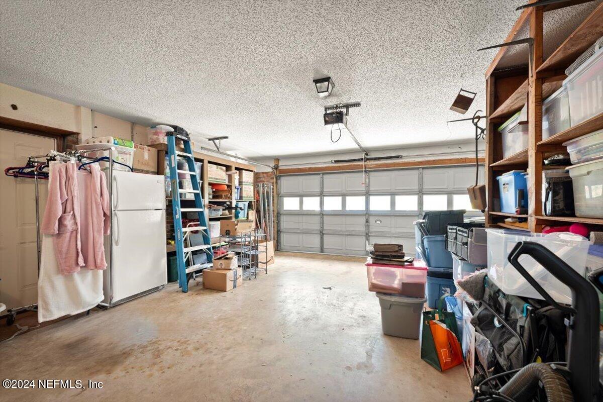 12128 SHOSHONE Trail