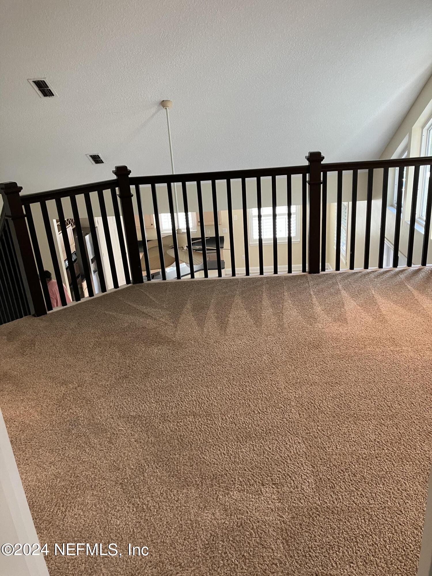 1815 KINGS Court