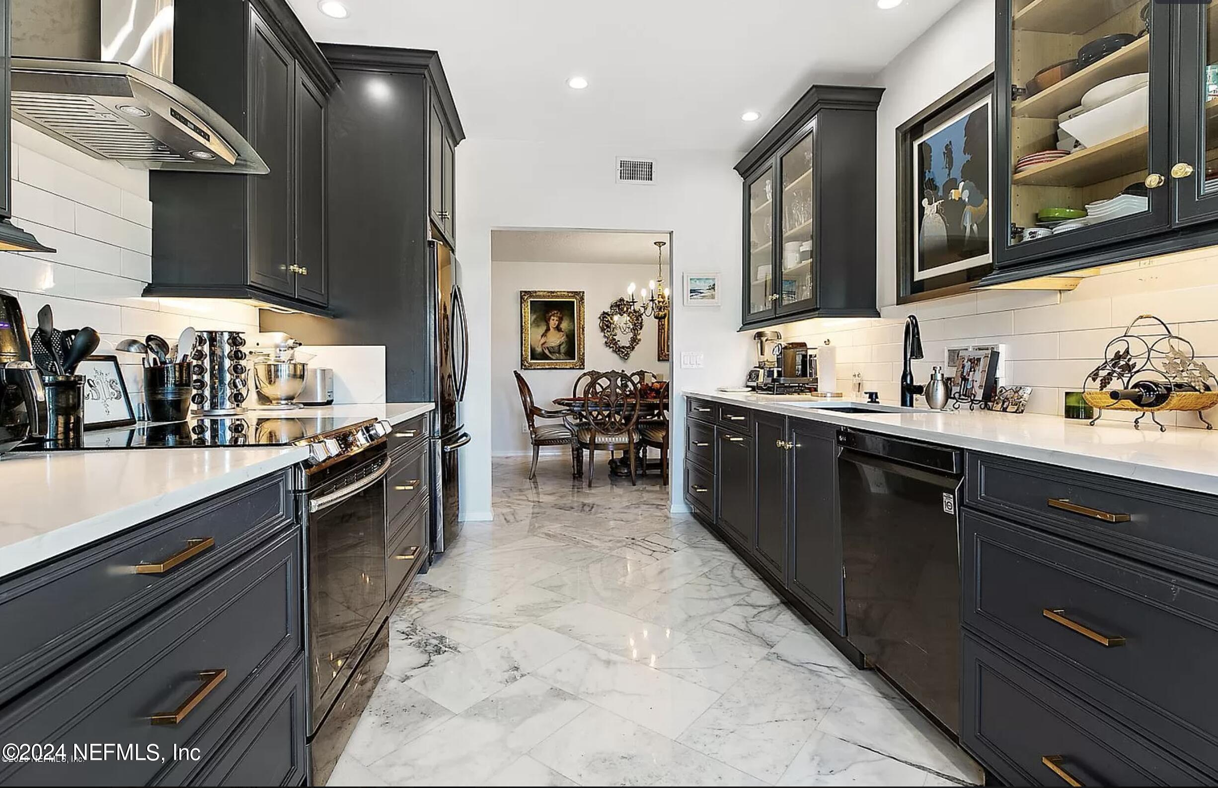128 WILLOW POND Lane