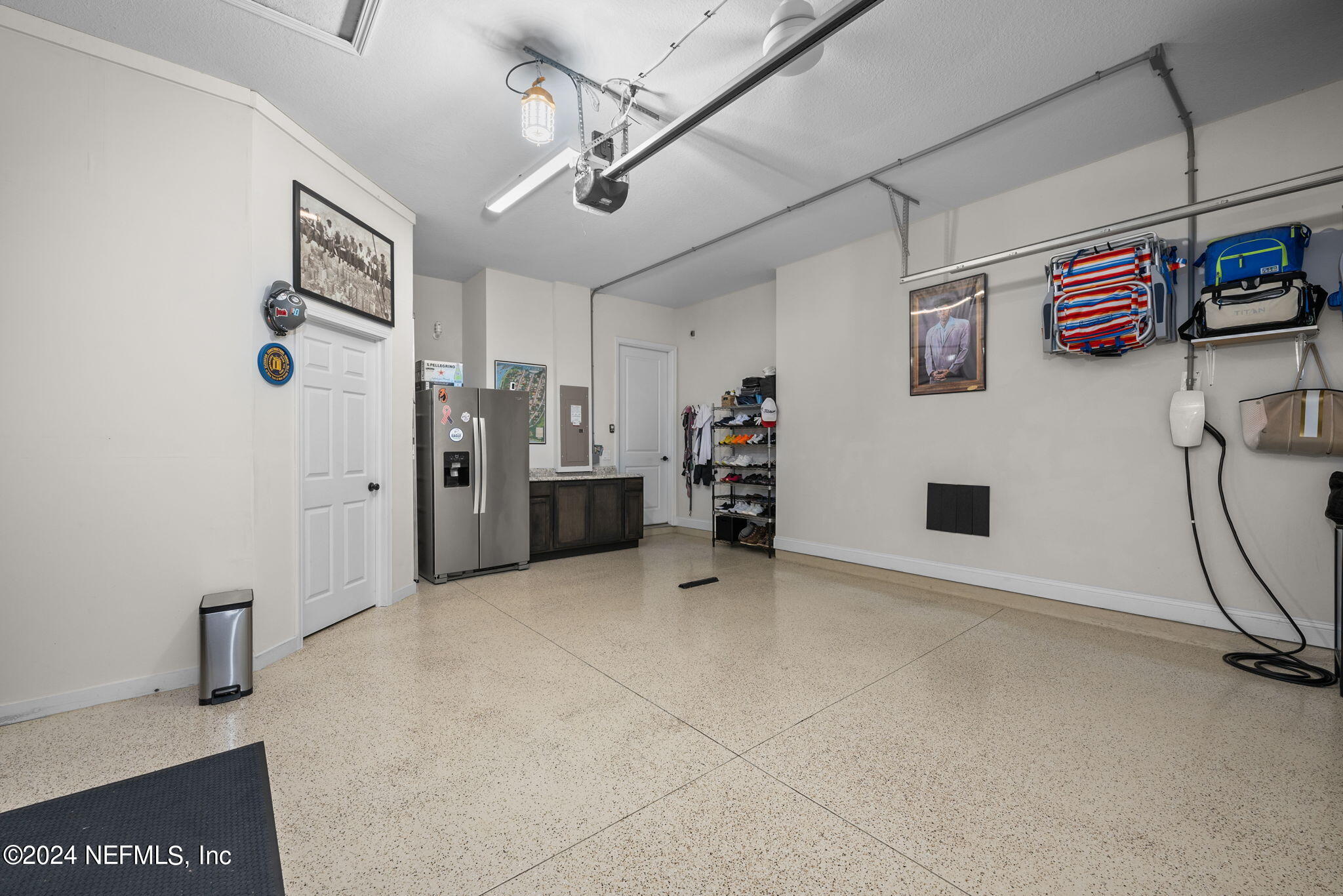 181 PIONEER VILLAGE Drive