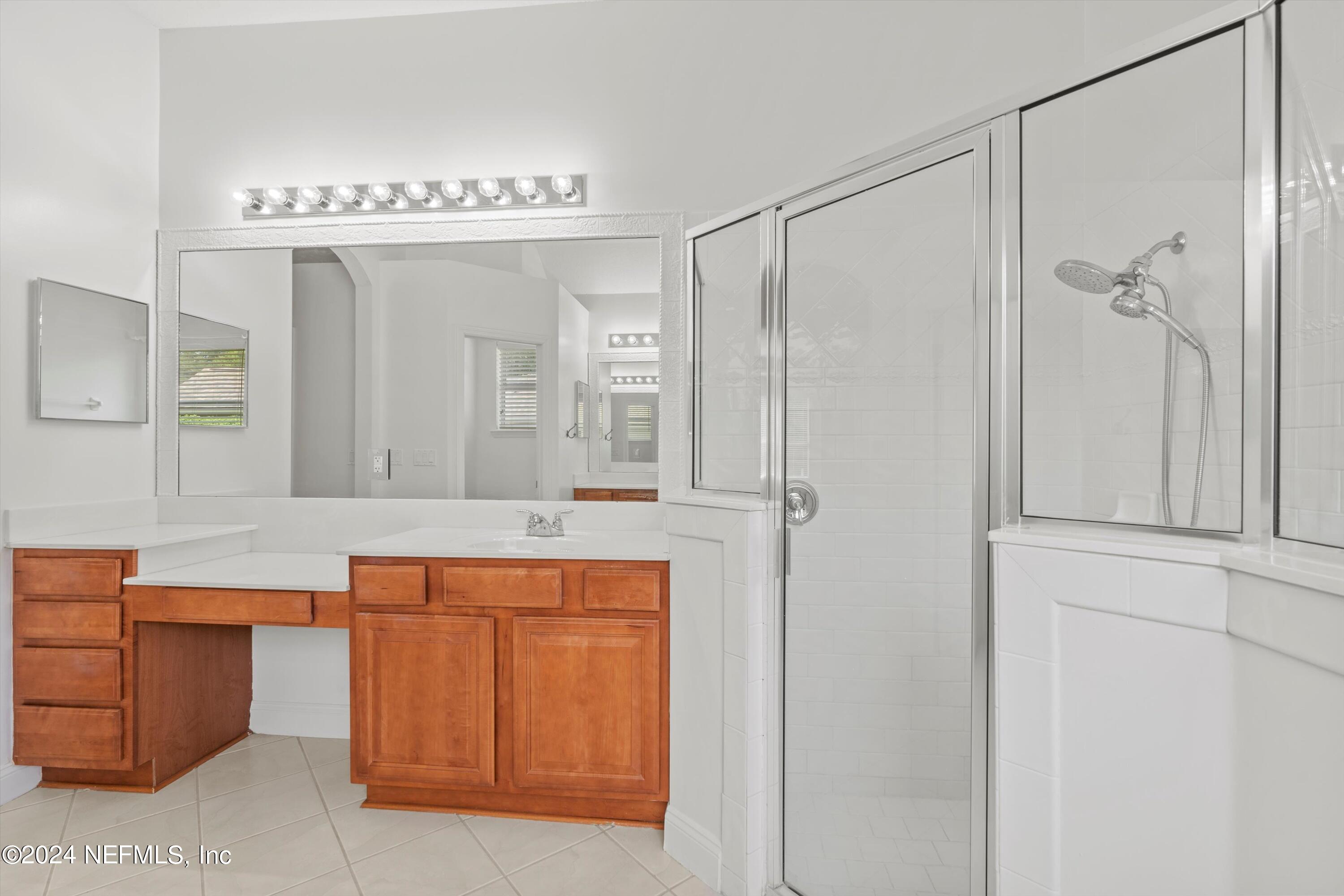 5370 SKYLARK MANOR Drive