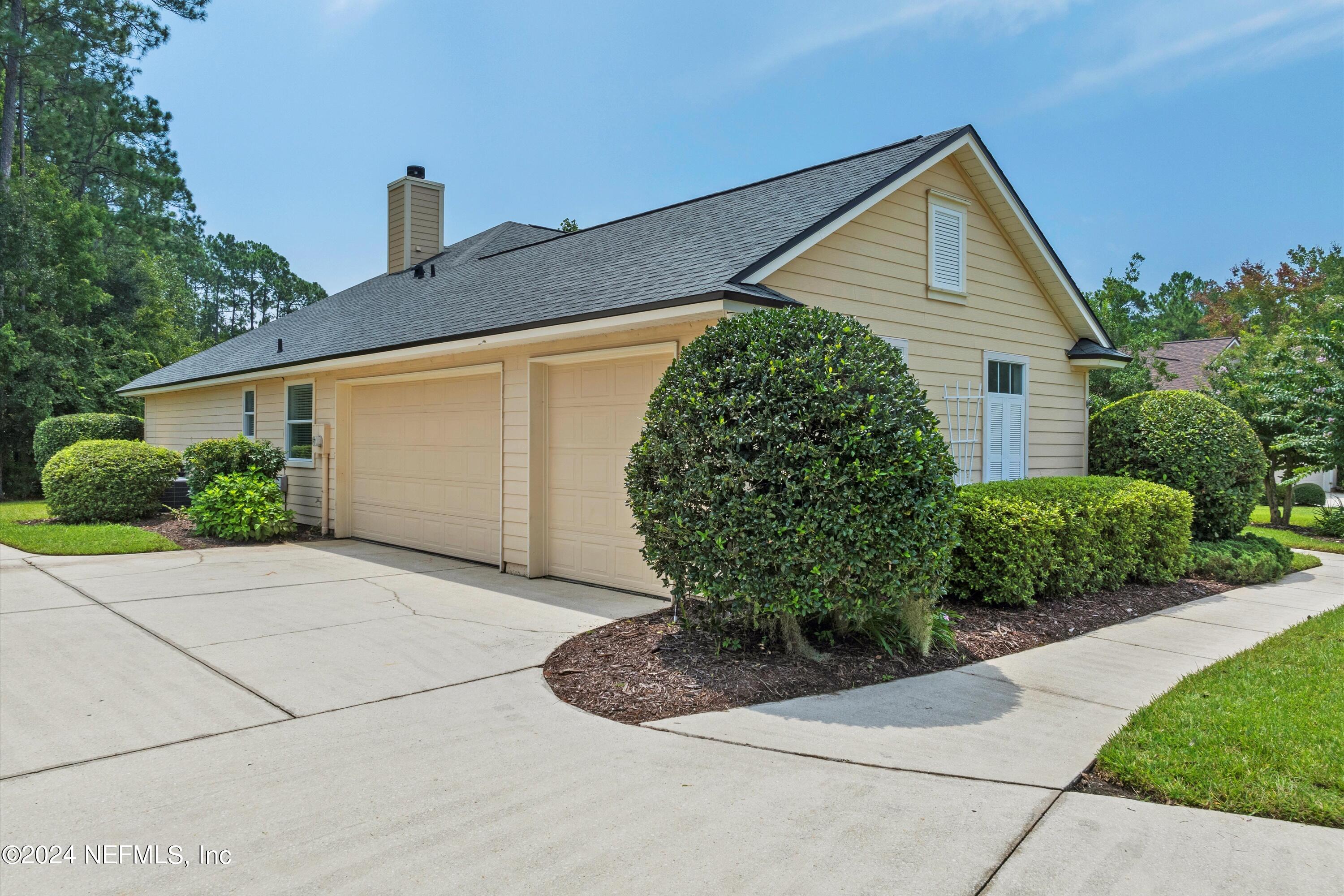 5370 SKYLARK MANOR Drive
