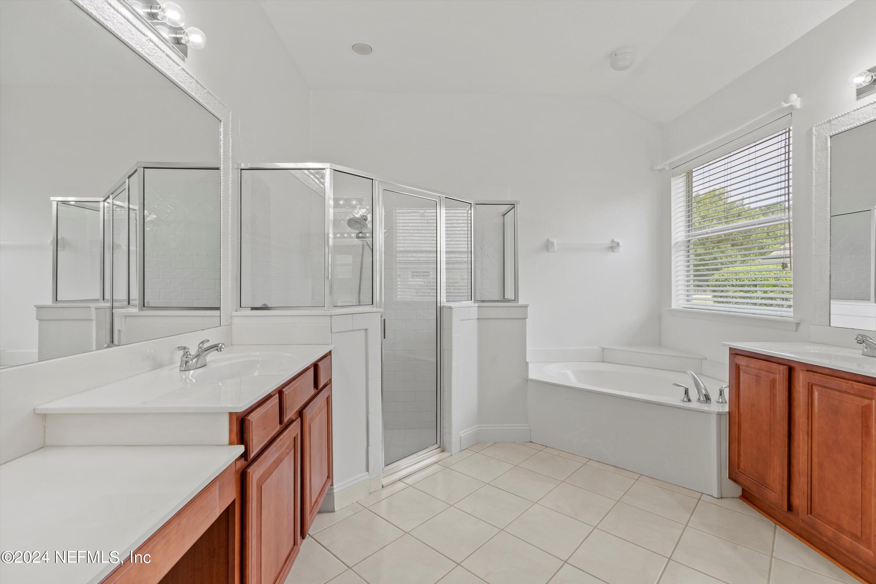 5370 SKYLARK MANOR Drive