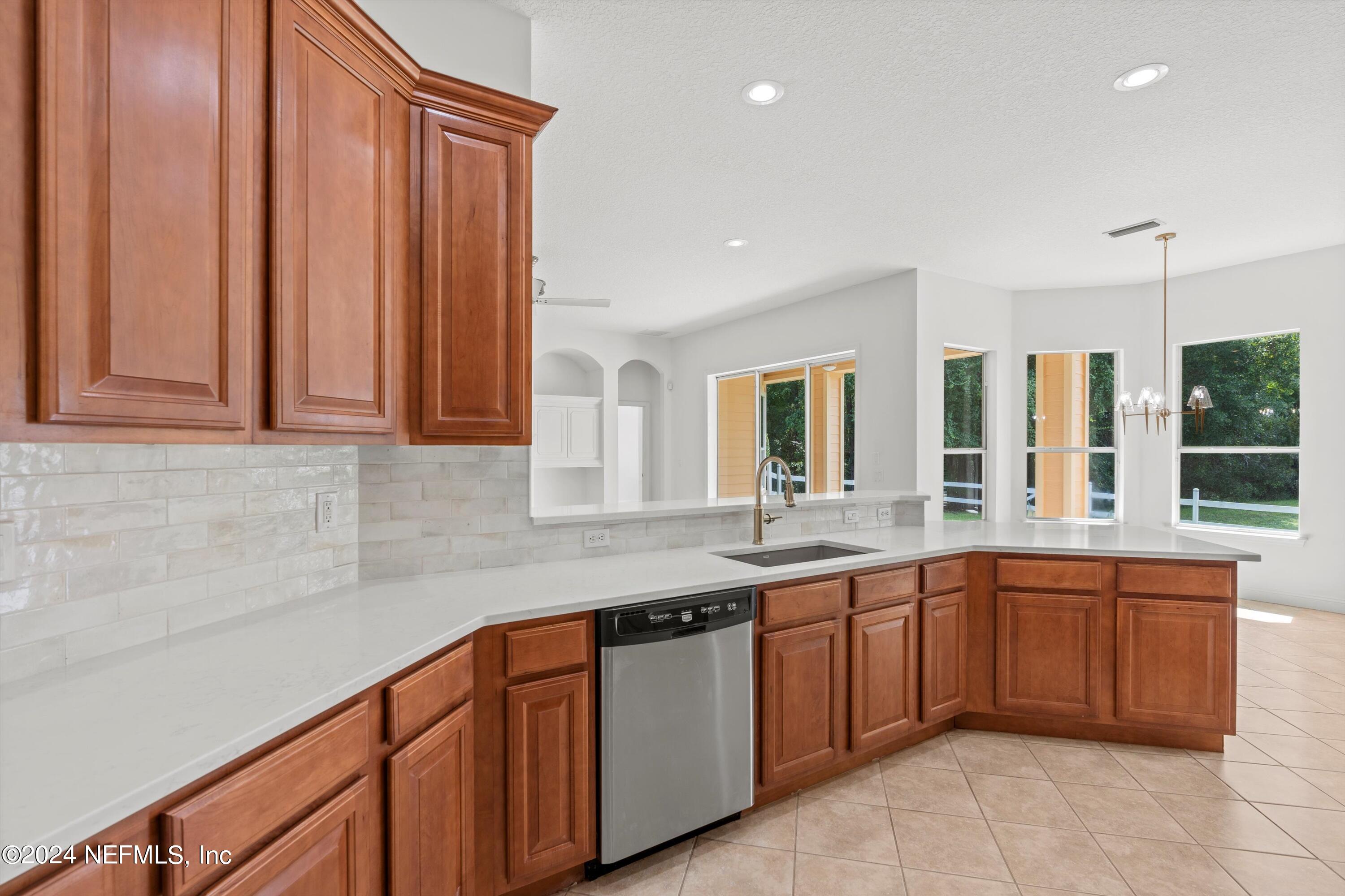 5370 SKYLARK MANOR Drive