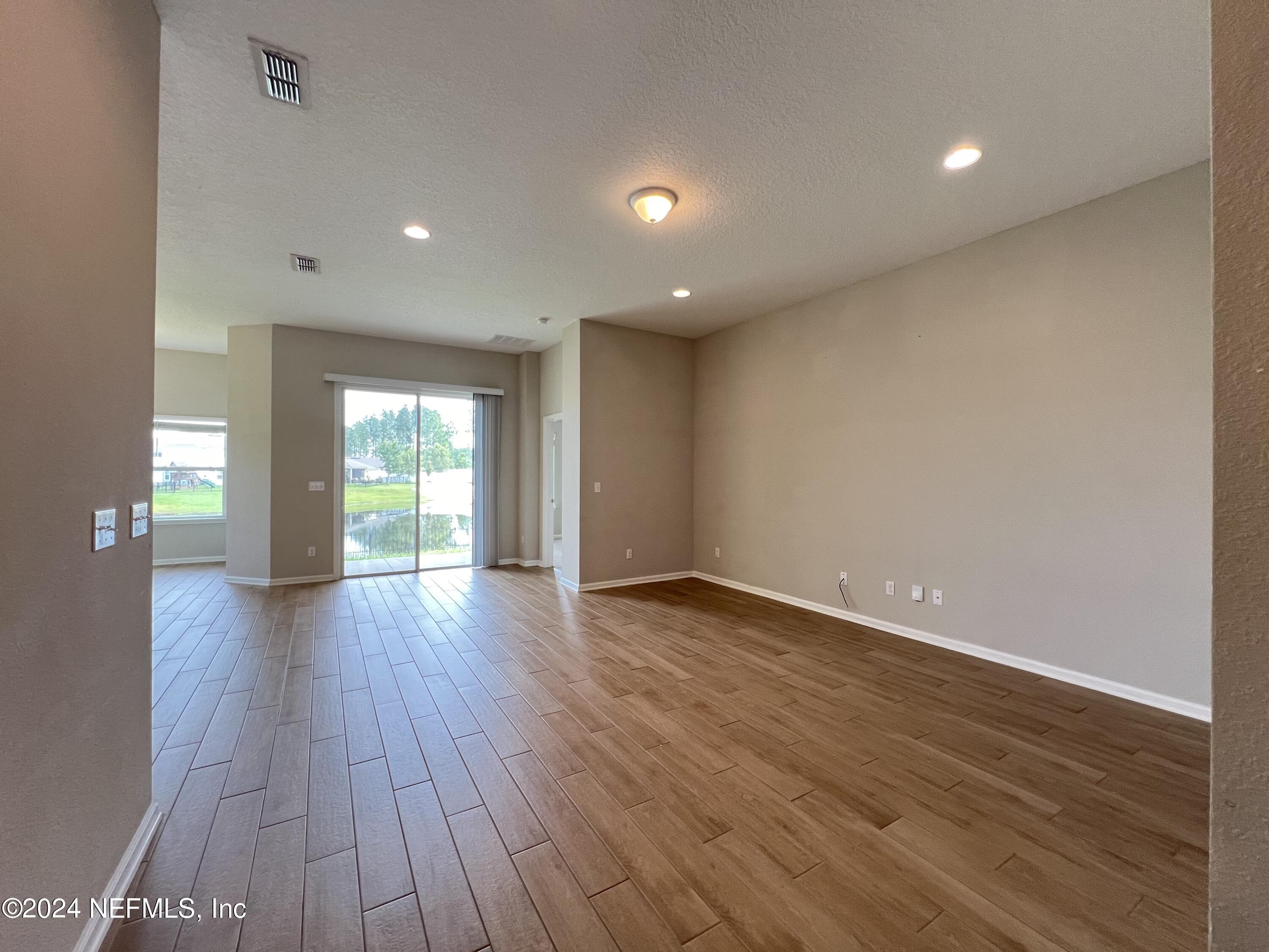 10007 ANDEAN FOX Drive