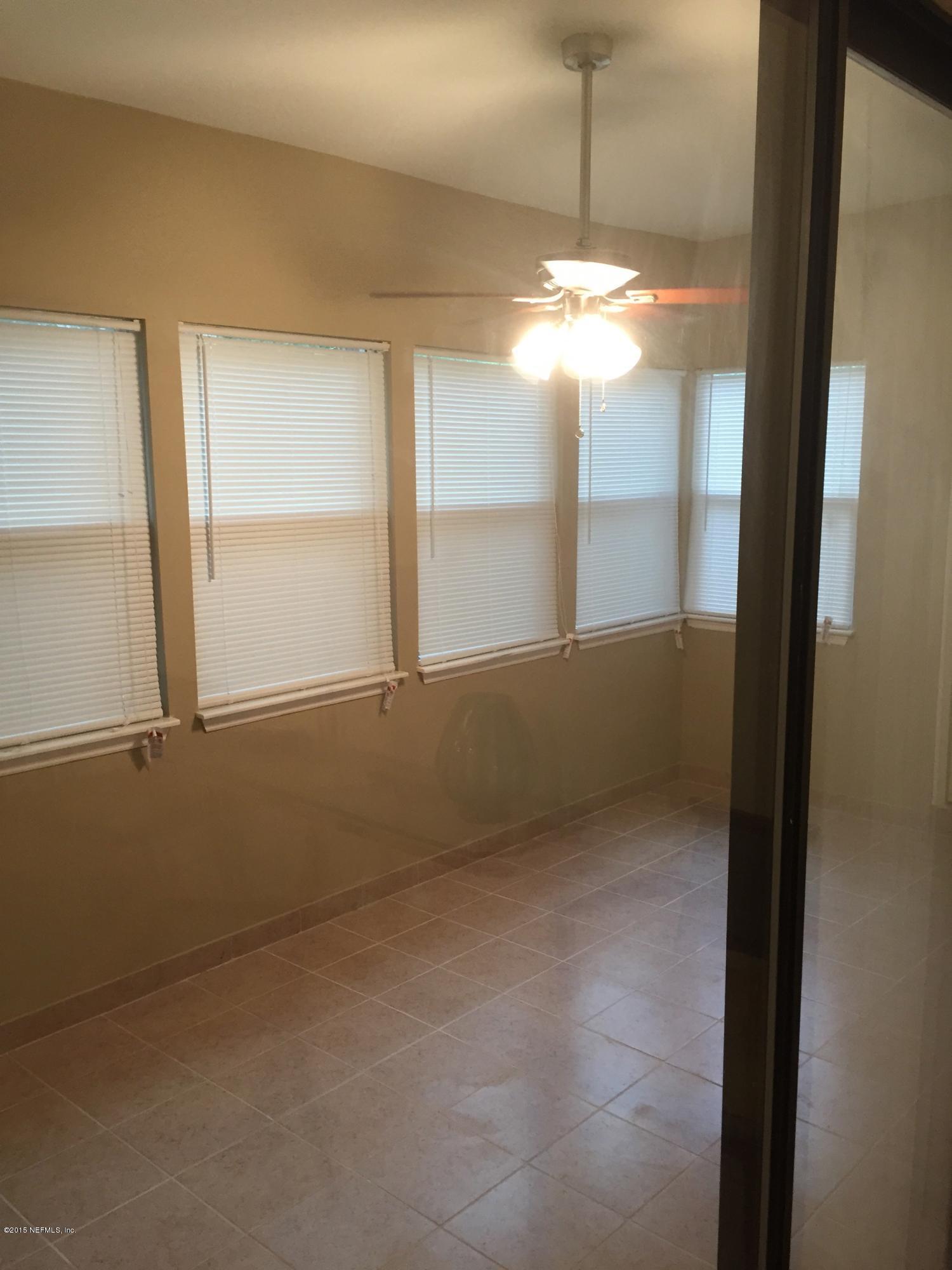 1301 WOOD HILL Place, 1301