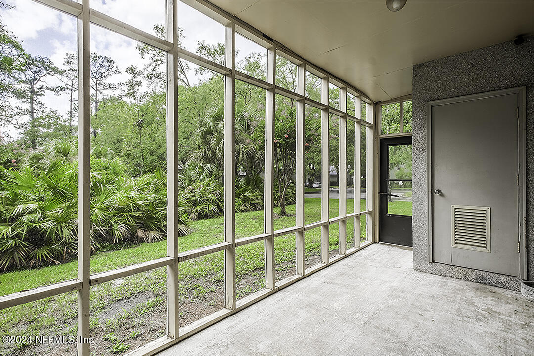 903 WOOD HILL Drive