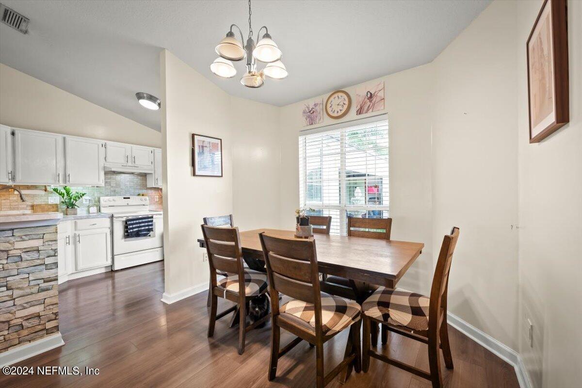 3177 CHADS Court