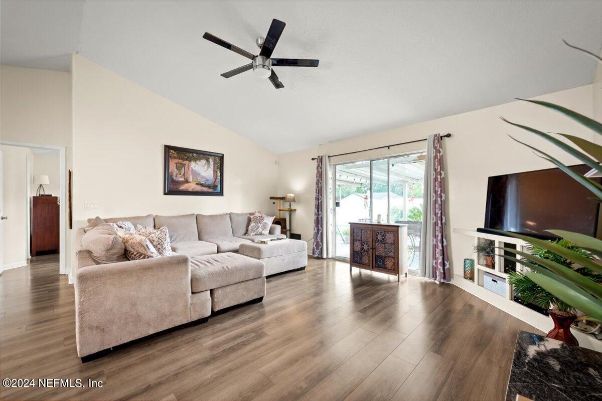 3177 CHADS Court