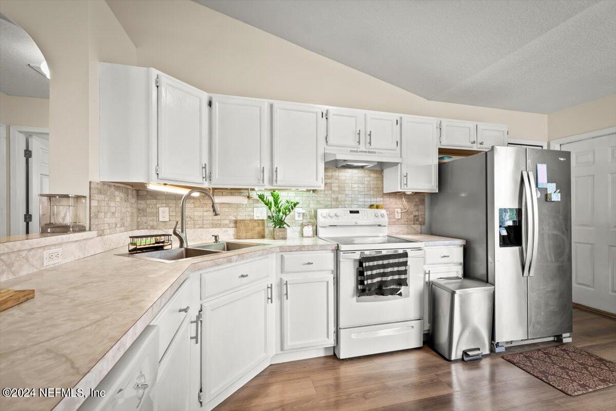 3177 CHADS Court
