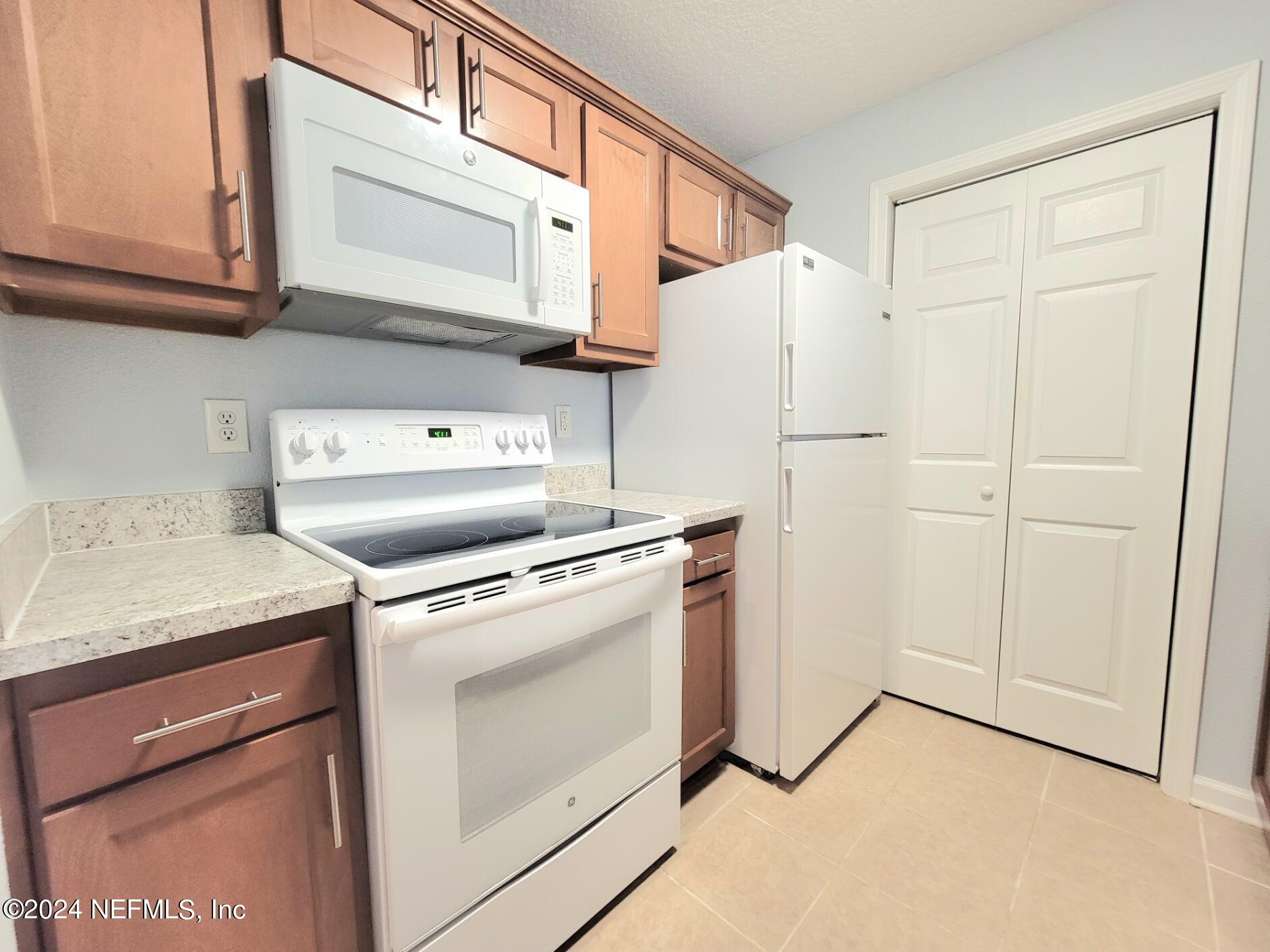 7701 TIMBERLIN PARK Boulevard, 716
