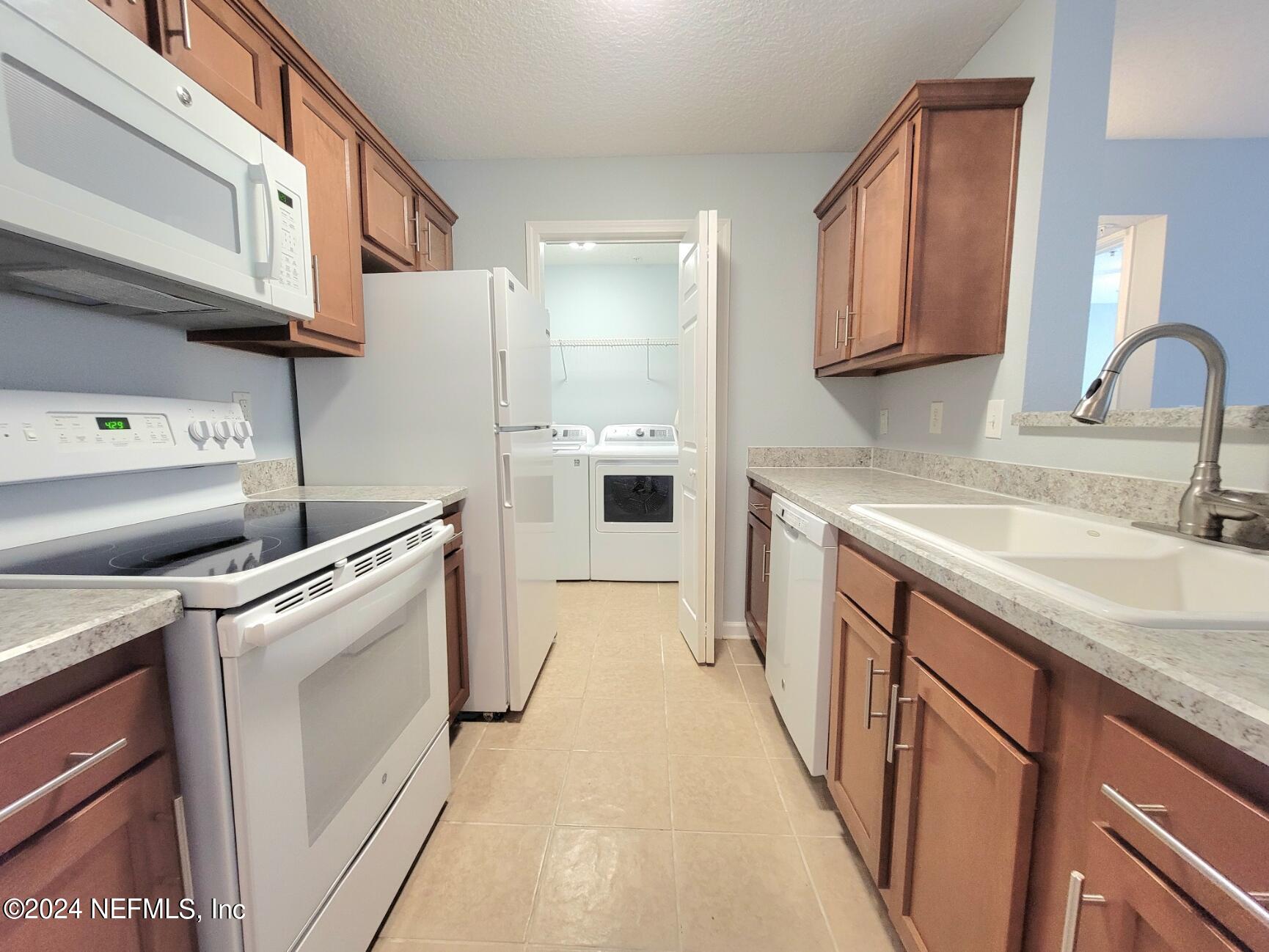 7701 TIMBERLIN PARK Boulevard, 716