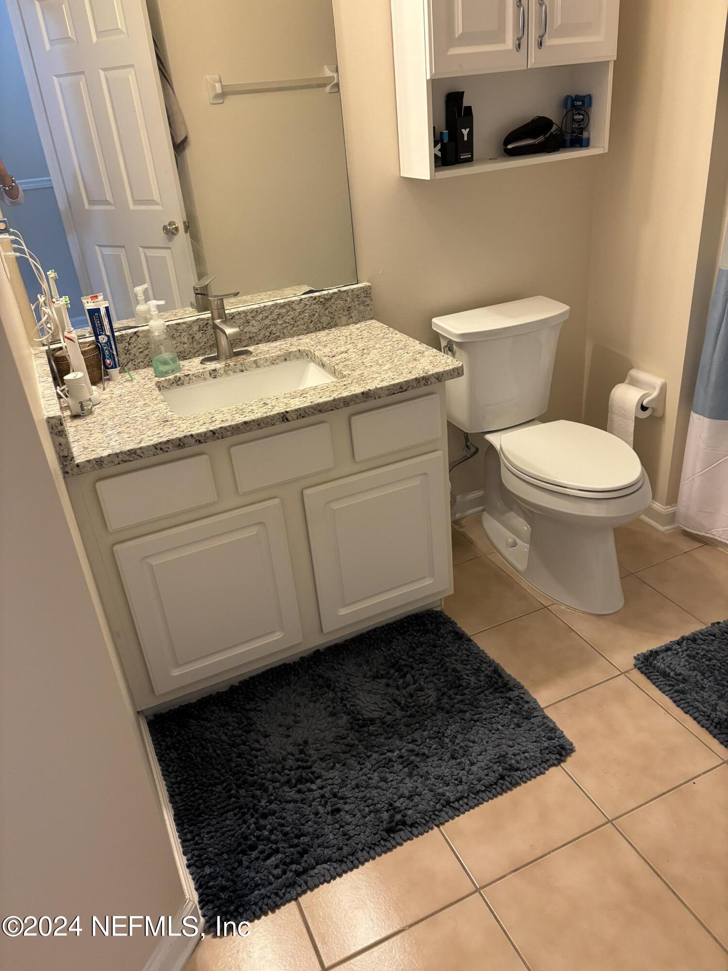 7552 RED CRANE Lane