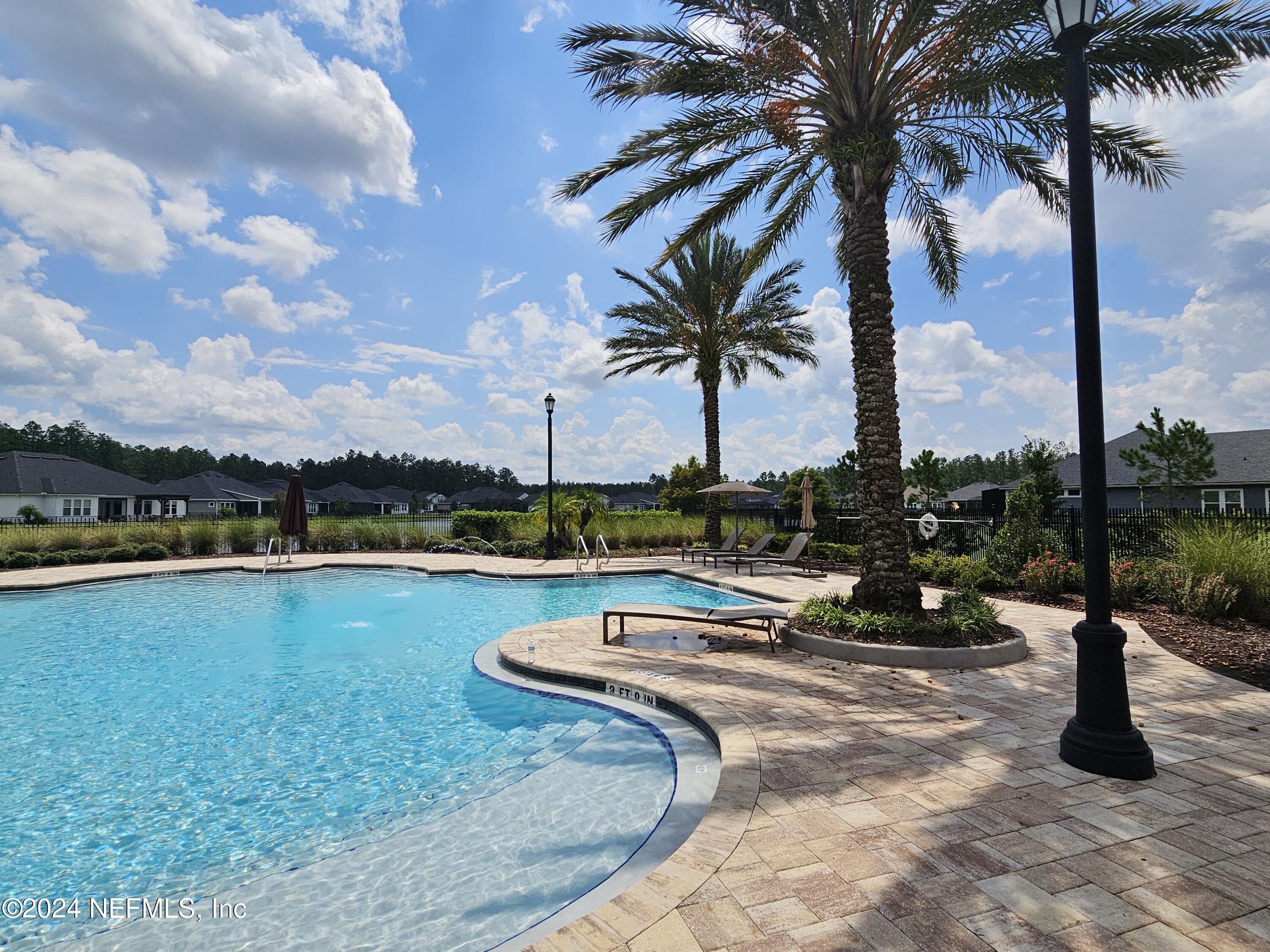 485 OXFORD ESTATES Way, St. Johns