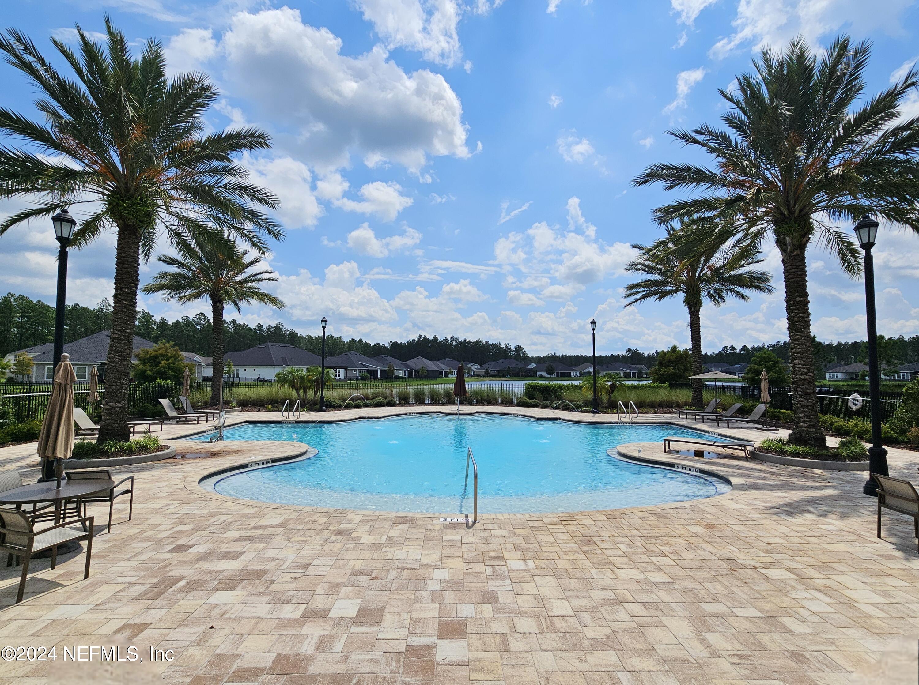 485 OXFORD ESTATES Way, St. Johns