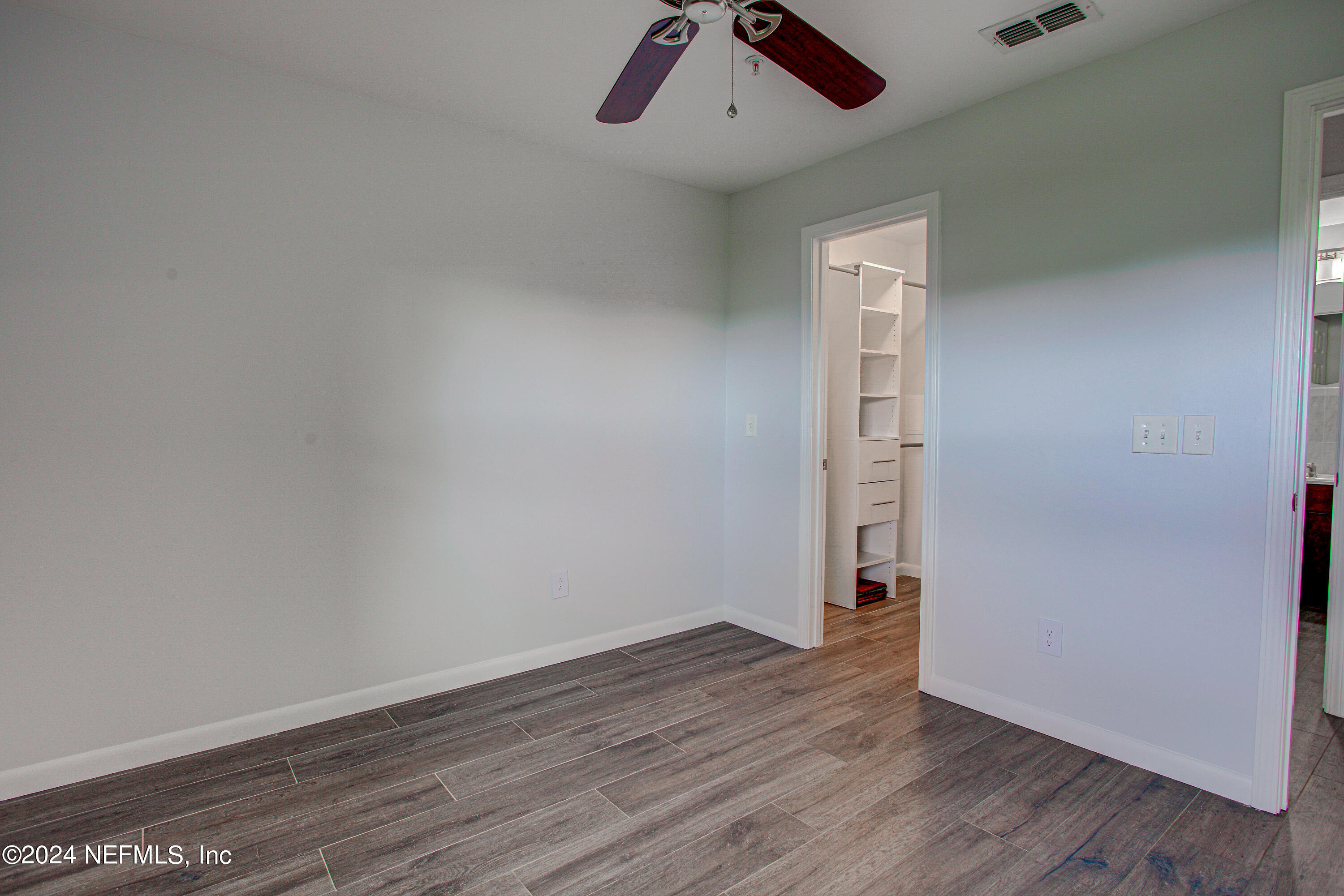 100 FAIRWAY PARK Boulevard, 1307