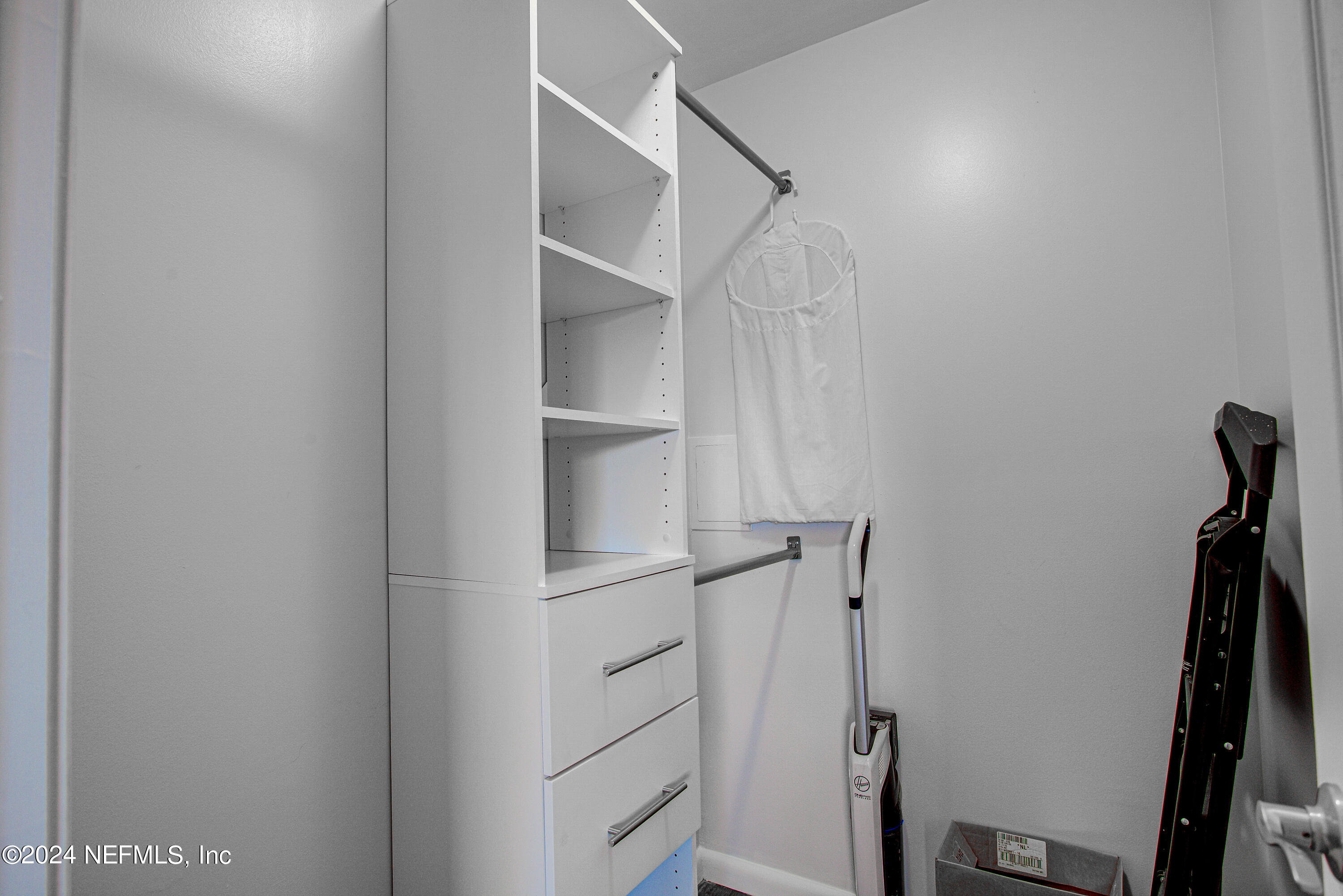 100 FAIRWAY PARK Boulevard, 1307