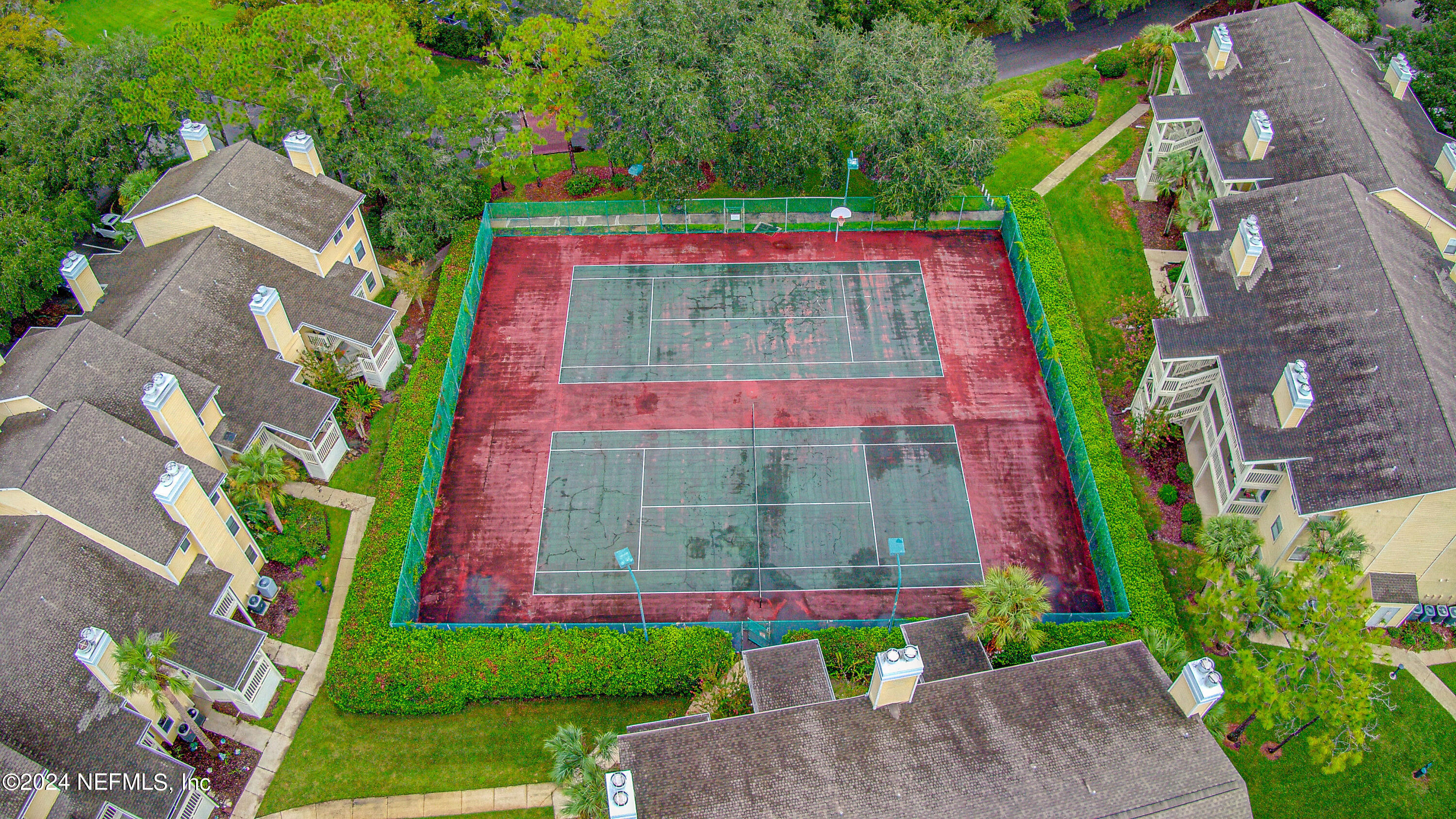 100 FAIRWAY PARK Boulevard, 1307