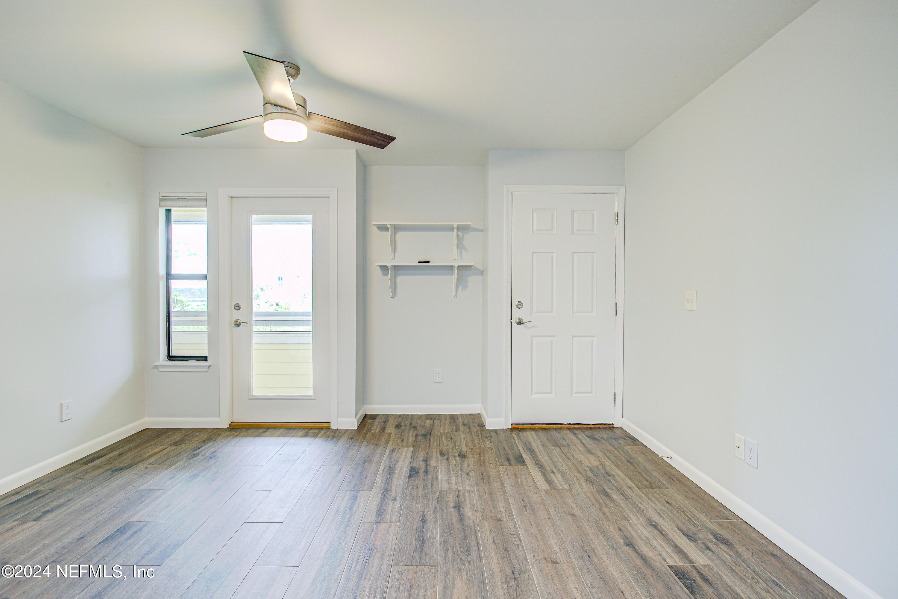 100 FAIRWAY PARK Boulevard, 1307