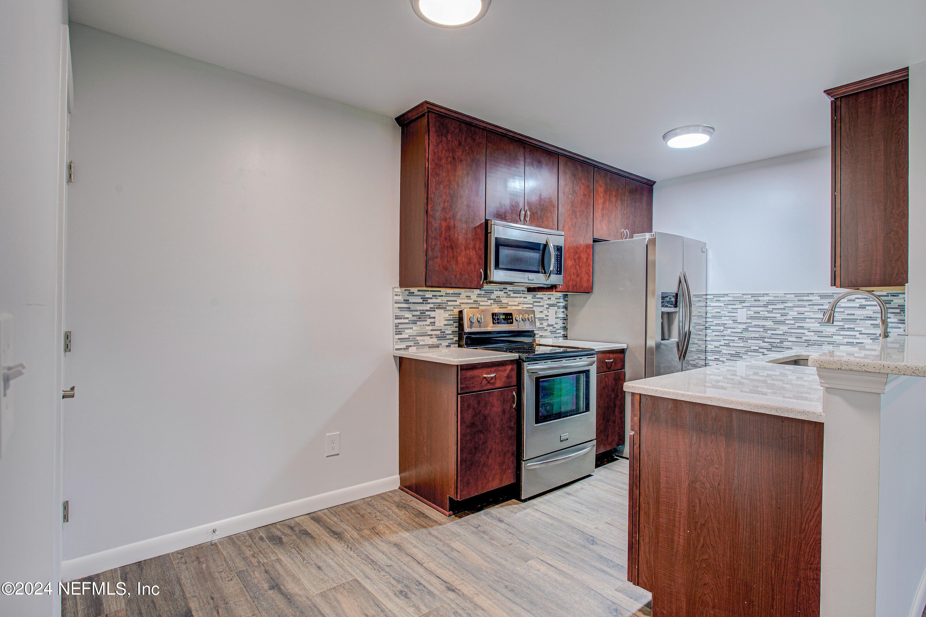 100 FAIRWAY PARK Boulevard, 1307