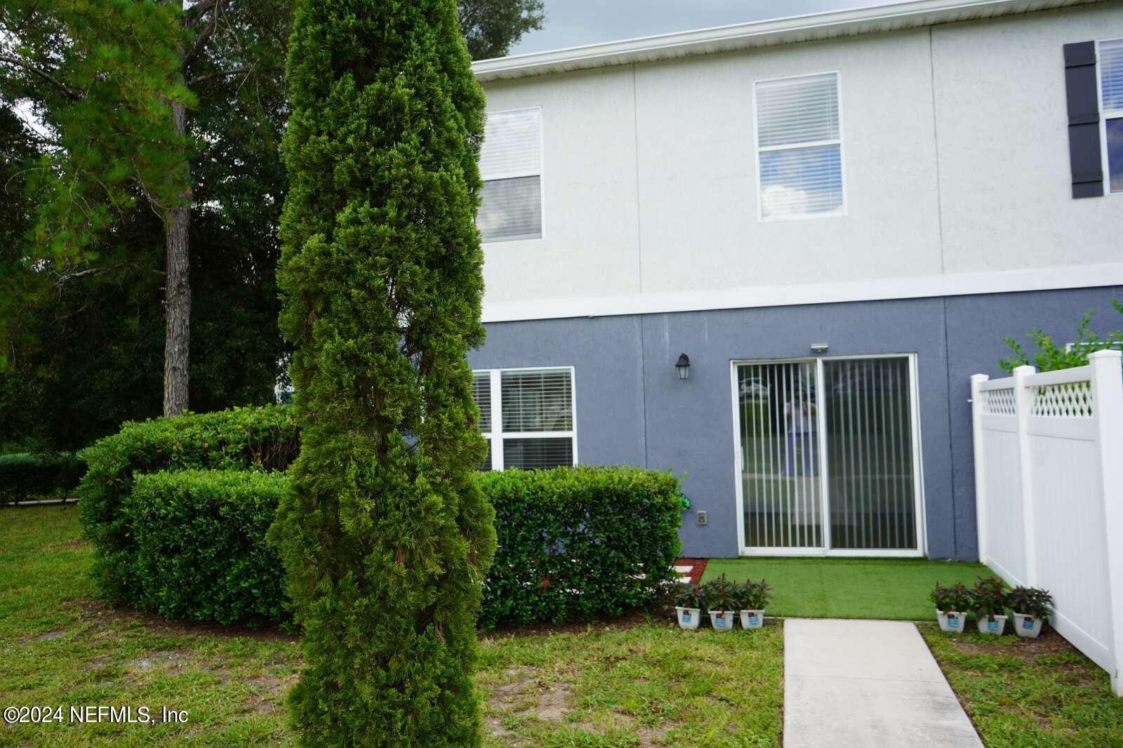 1028 BLACK CHERRY Drive N, St. Johns
