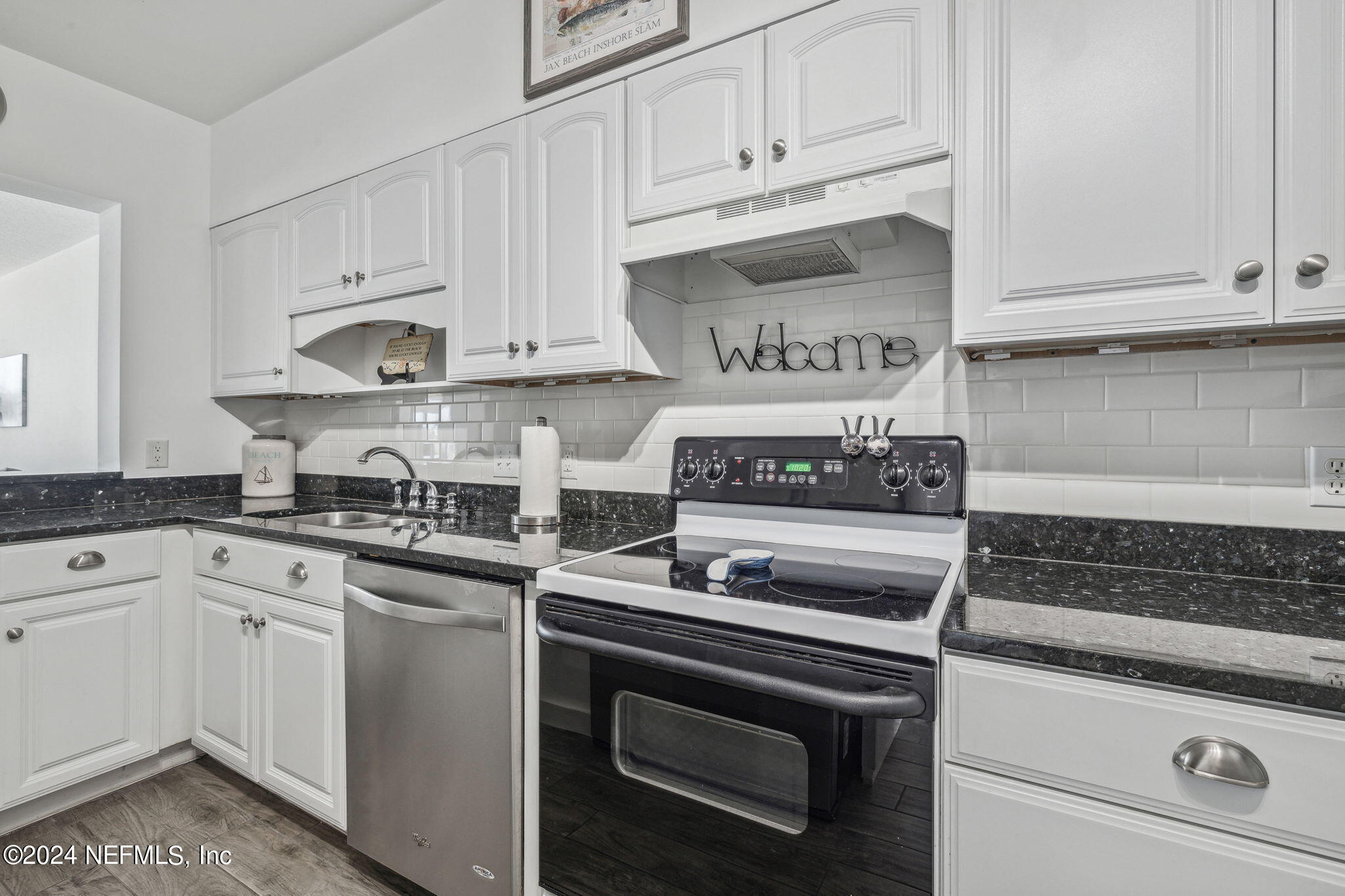 601 1ST Street S 2B