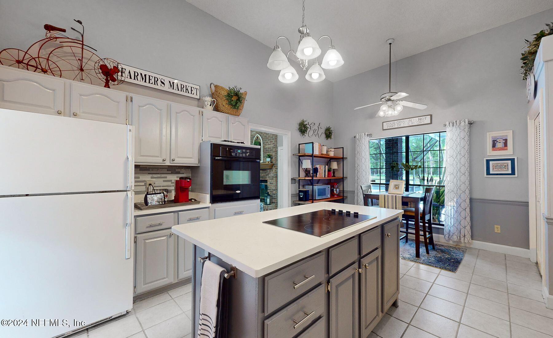 10692 QUAIL RIDGE Drive