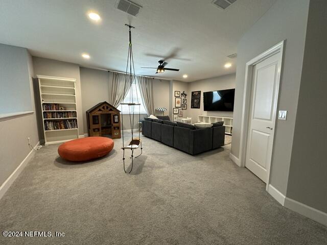 2405 DOVE HUNT Lane