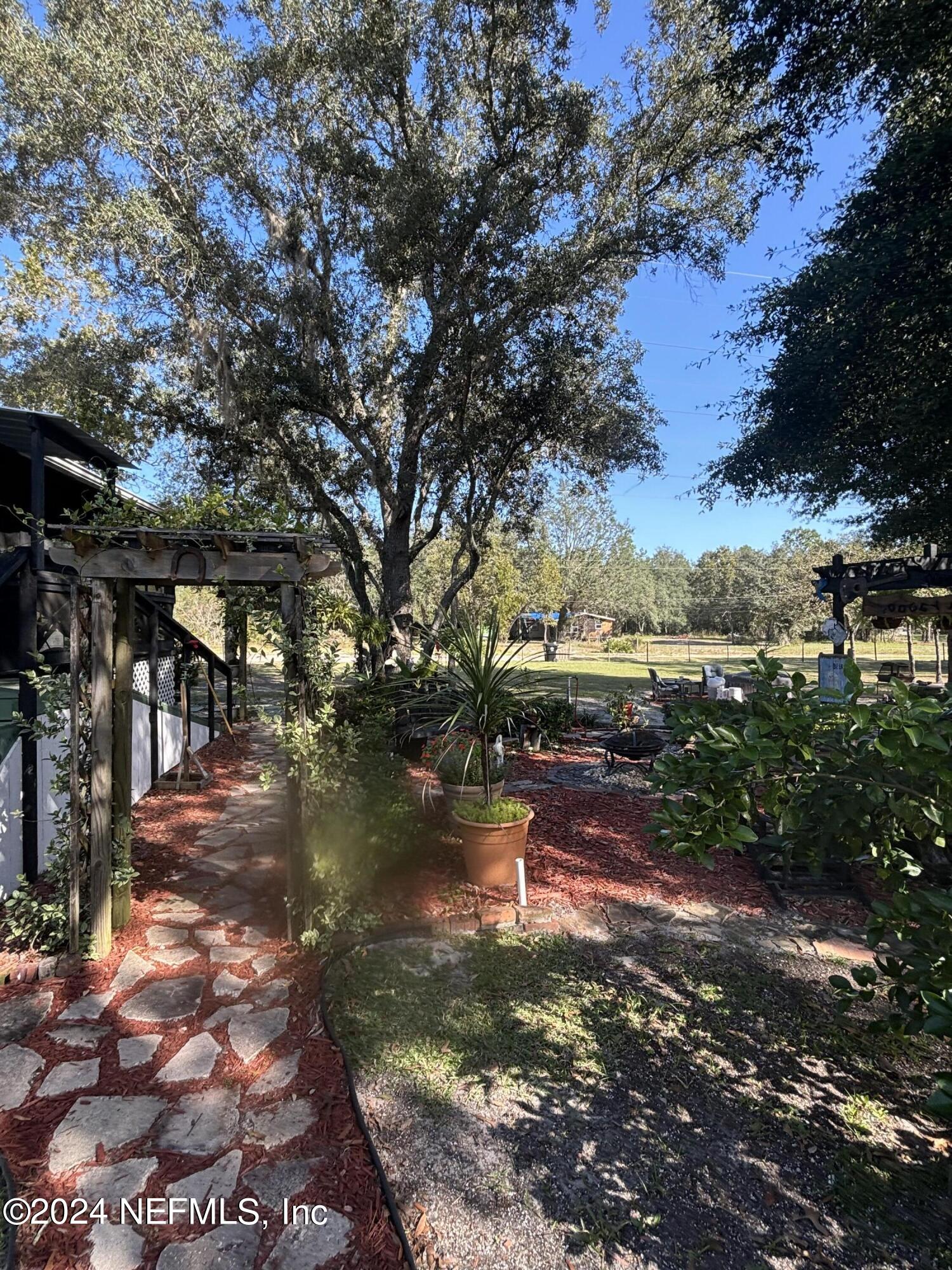 4710 CHESTNUT FOX Road