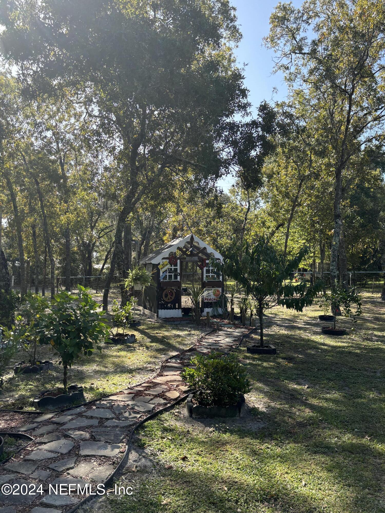 4710 CHESTNUT FOX Road