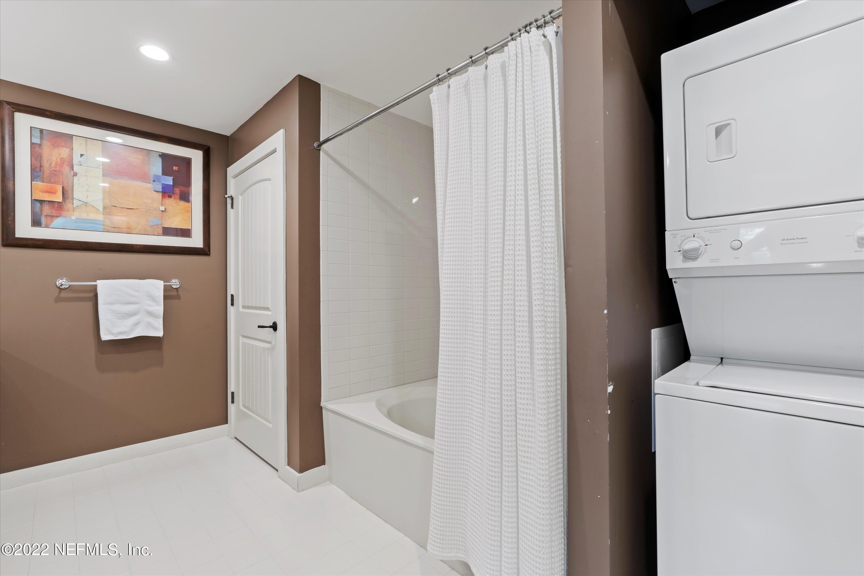 945 REGISTRY Boulevard 205, St. Augustine Unit: 205