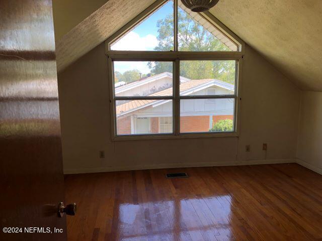 6109 HARLOW Boulevard