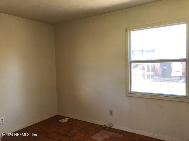 6109 HARLOW Boulevard